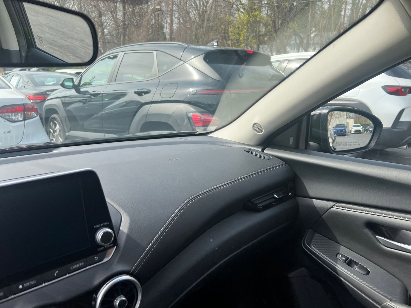 Thumbnail: 2025 Nissan Sentra - 30