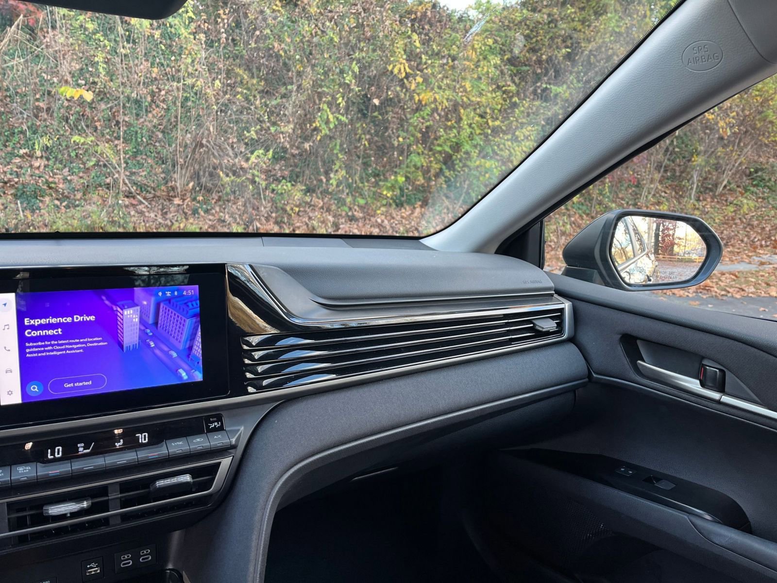 Thumbnail: 2025 Toyota Camry - 31