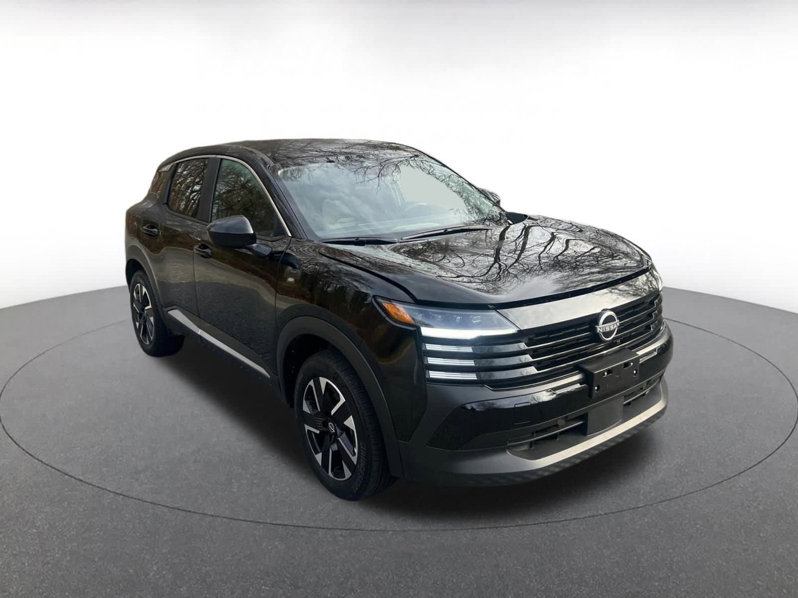 Thumbnail: 2025 Nissan Kicks - 1