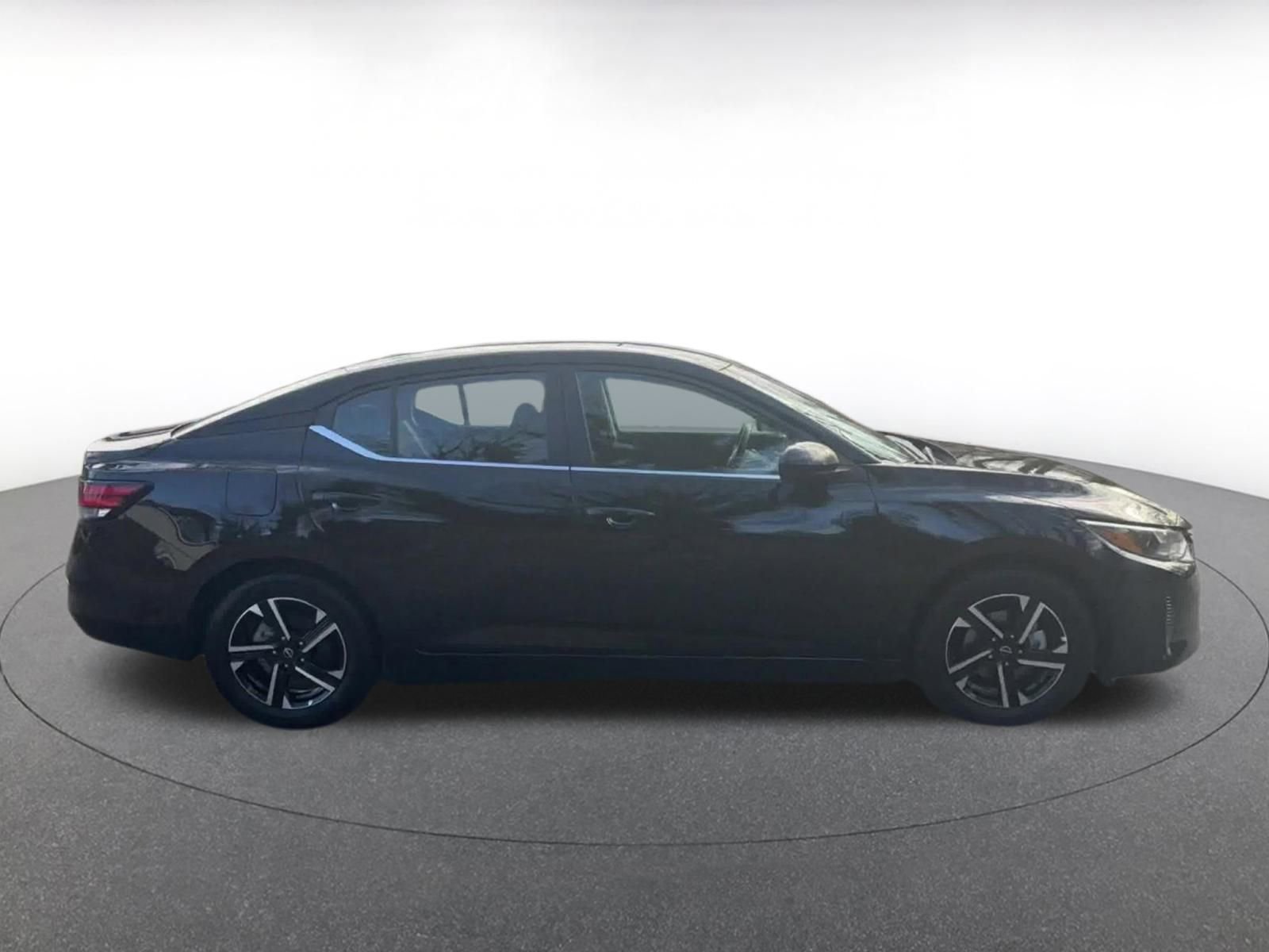 Thumbnail: 2025 Nissan Sentra - 16