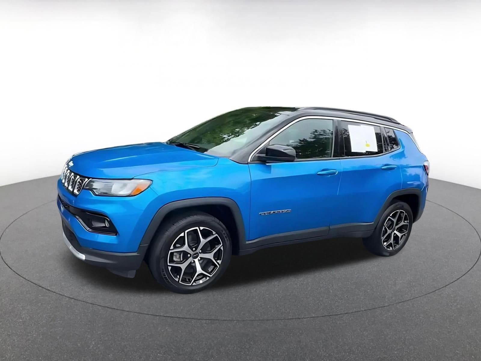 Thumbnail: 2025 Jeep Compass - 8