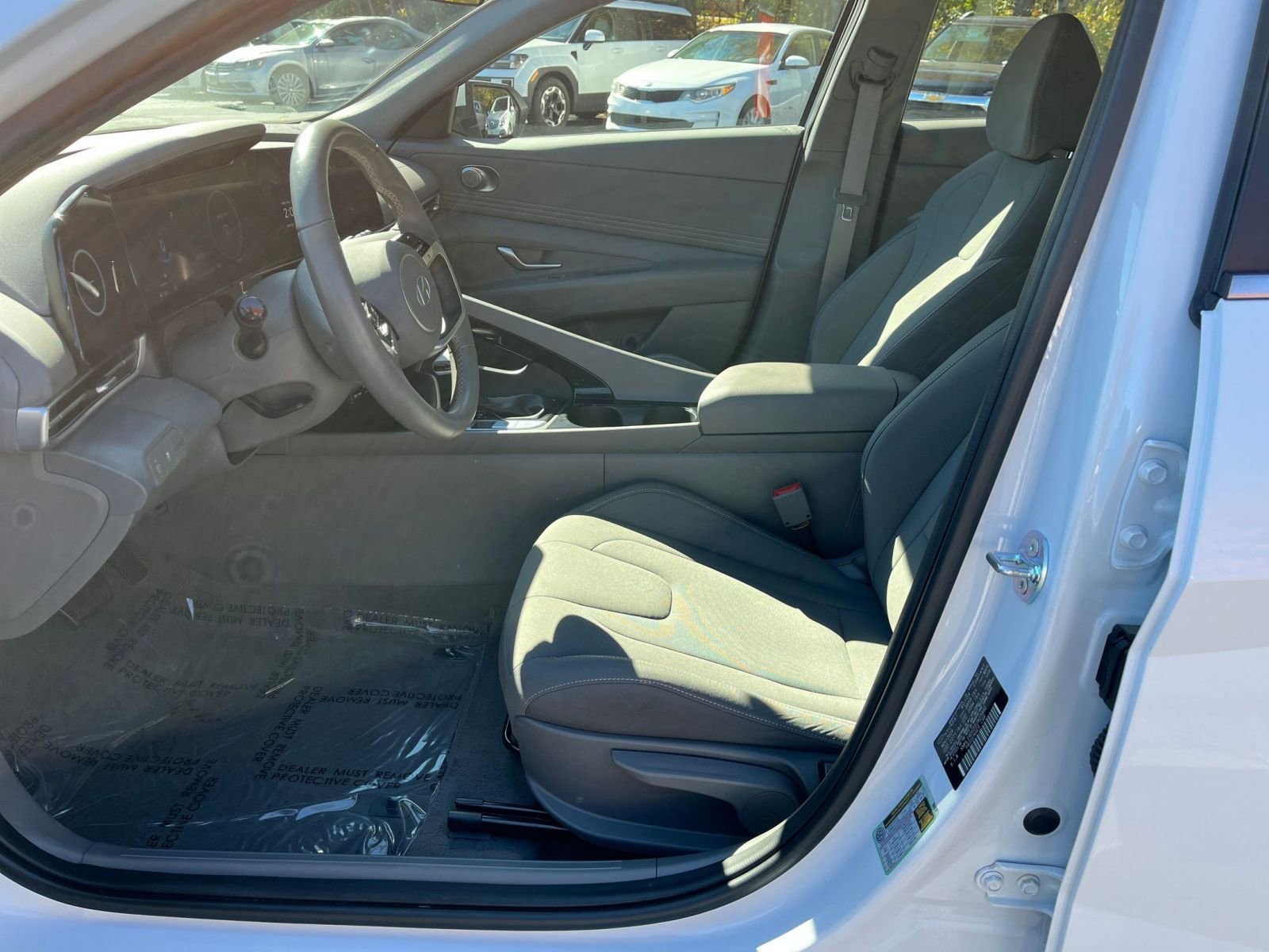 Thumbnail: 2025 Hyundai Elantra - 22