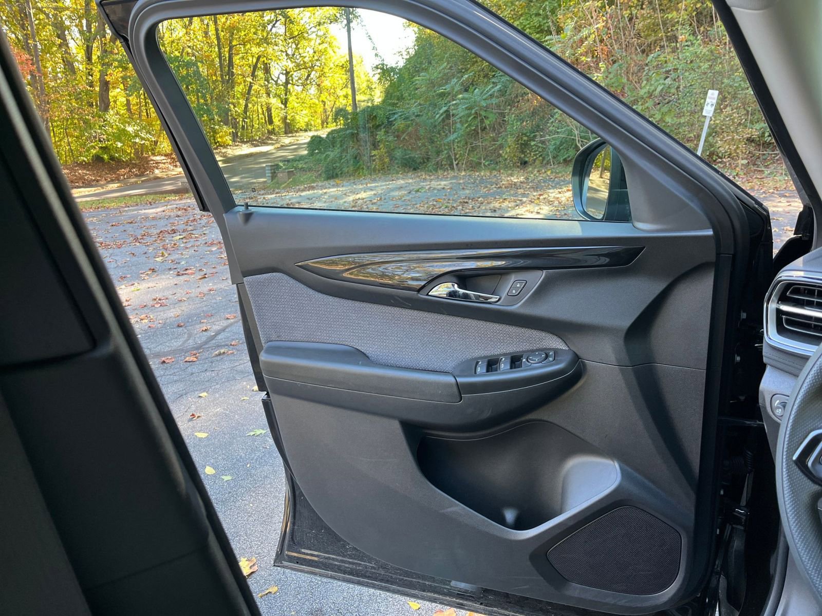 Thumbnail: 2025 Chevrolet TrailBlazer - 18