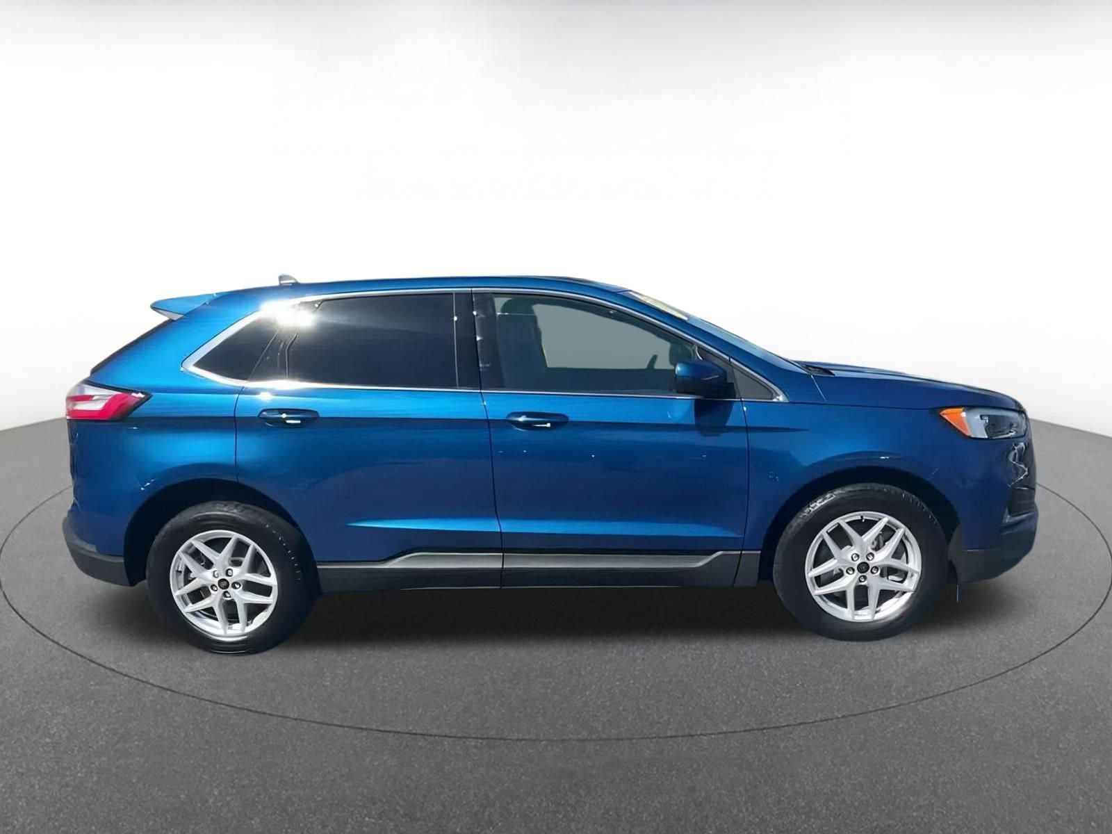 Thumbnail: 2024 Ford Edge - 16