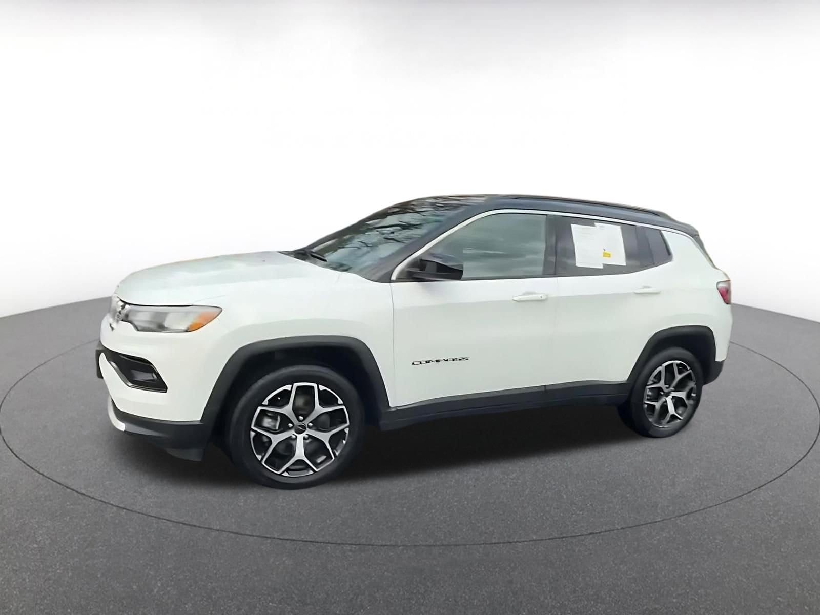 Thumbnail: 2025 Jeep Compass - 8