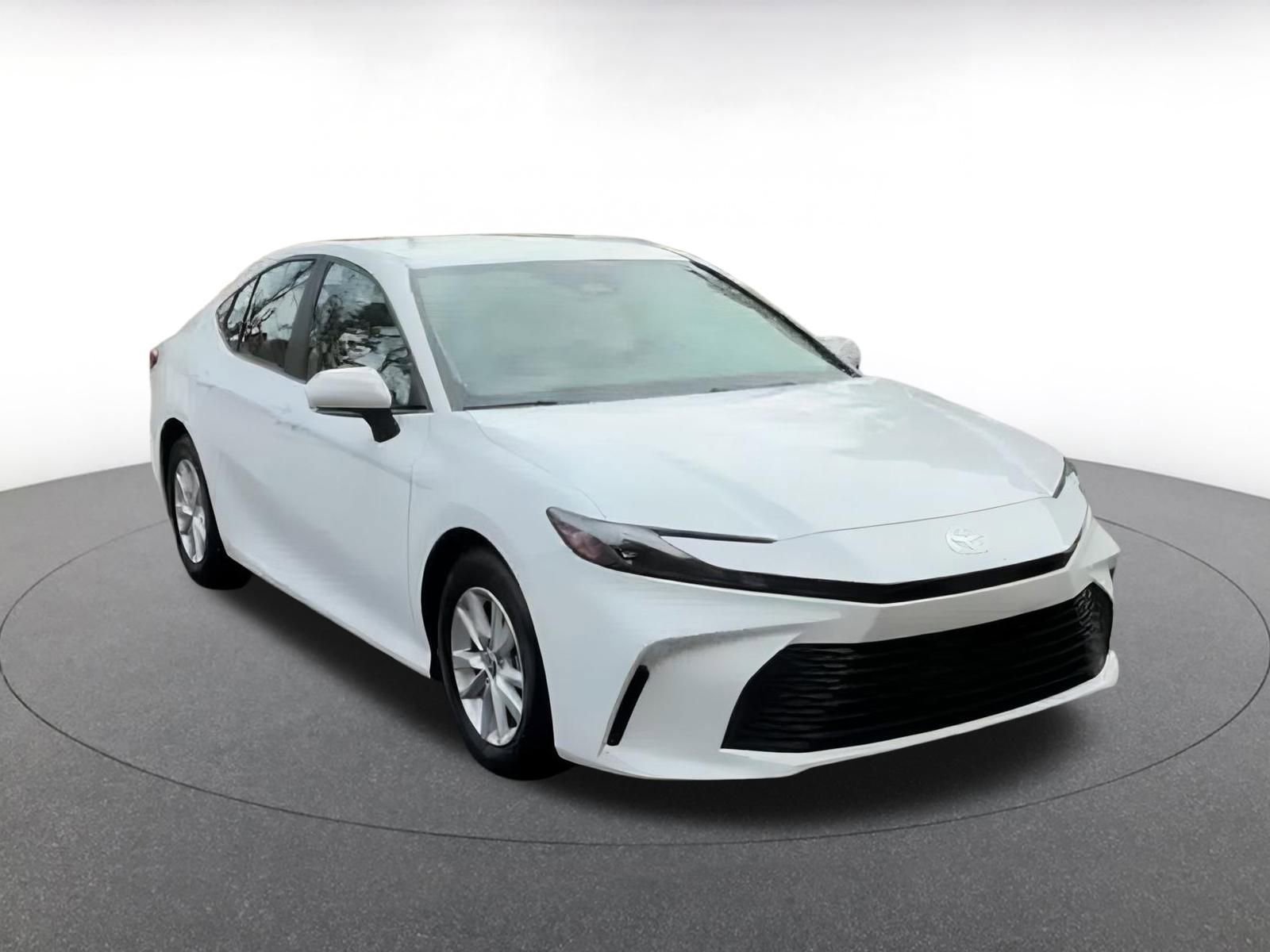 Thumbnail: 2025 Toyota Camry - 3