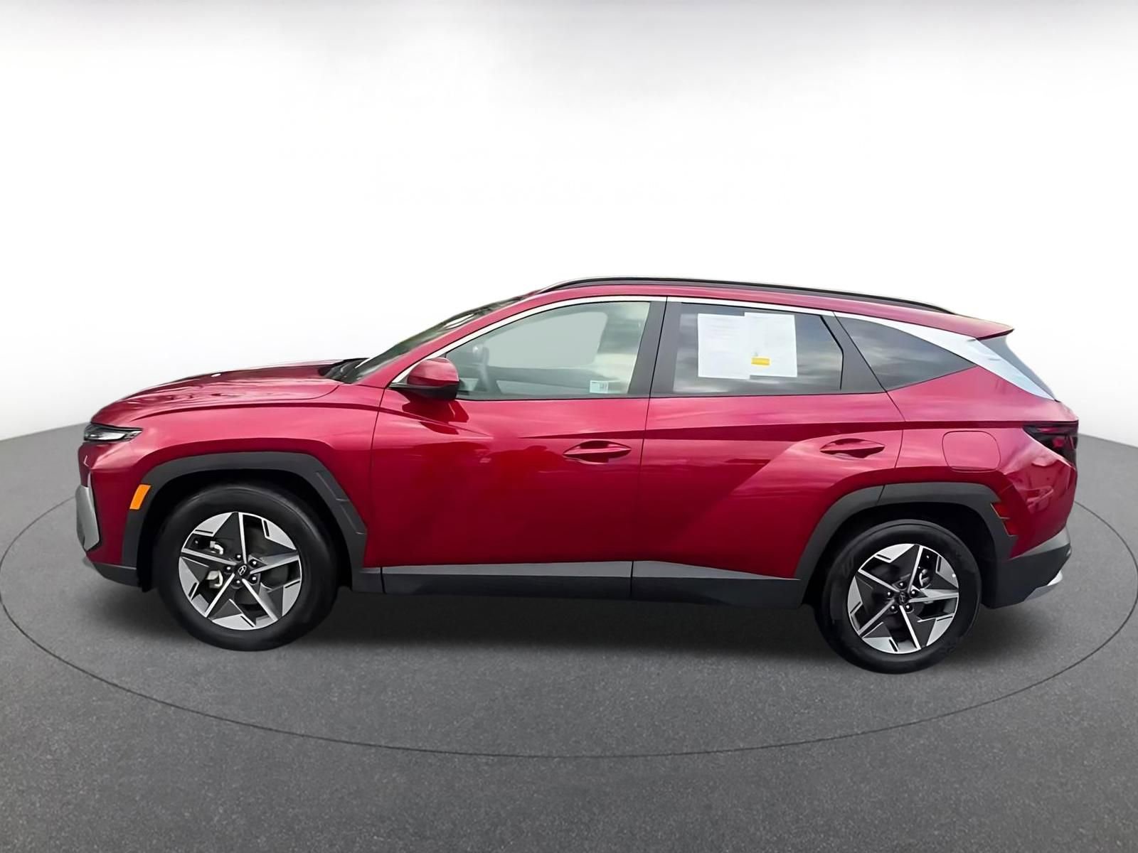 Thumbnail: 2025 Hyundai Tucson - 9