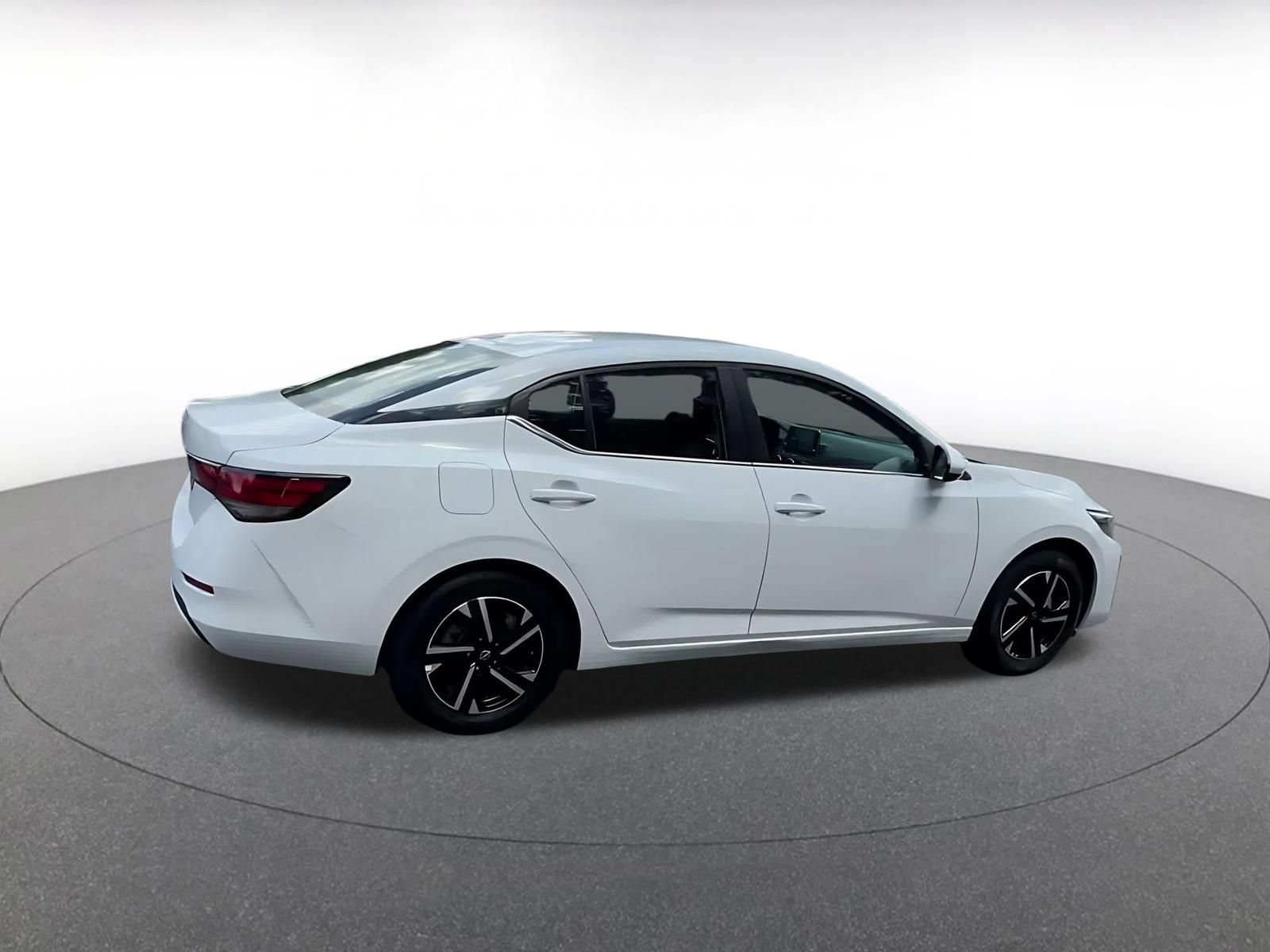 Thumbnail: 2025 Nissan Sentra - 13