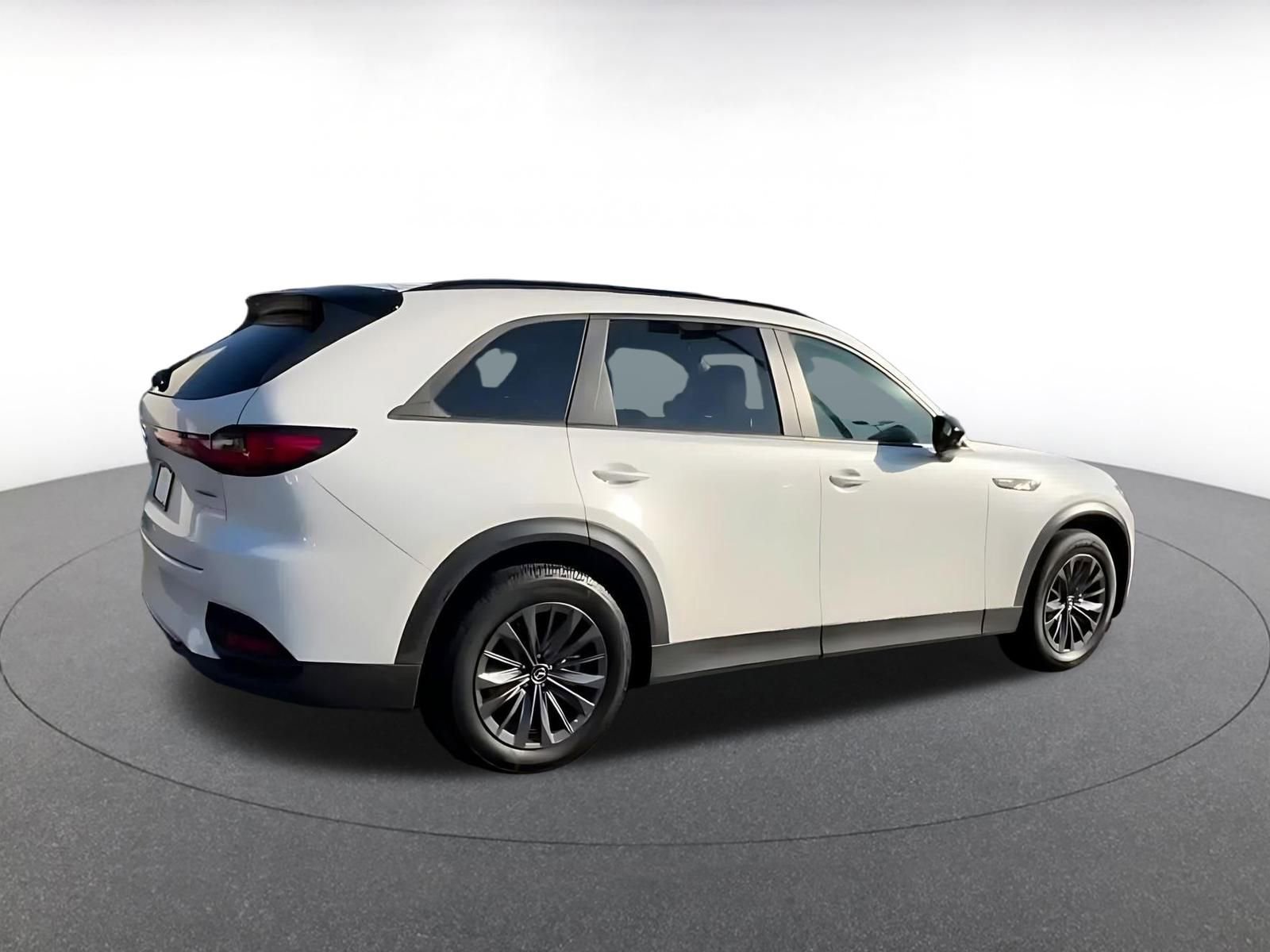 Thumbnail: 2025 Mazda CX-70 - 15