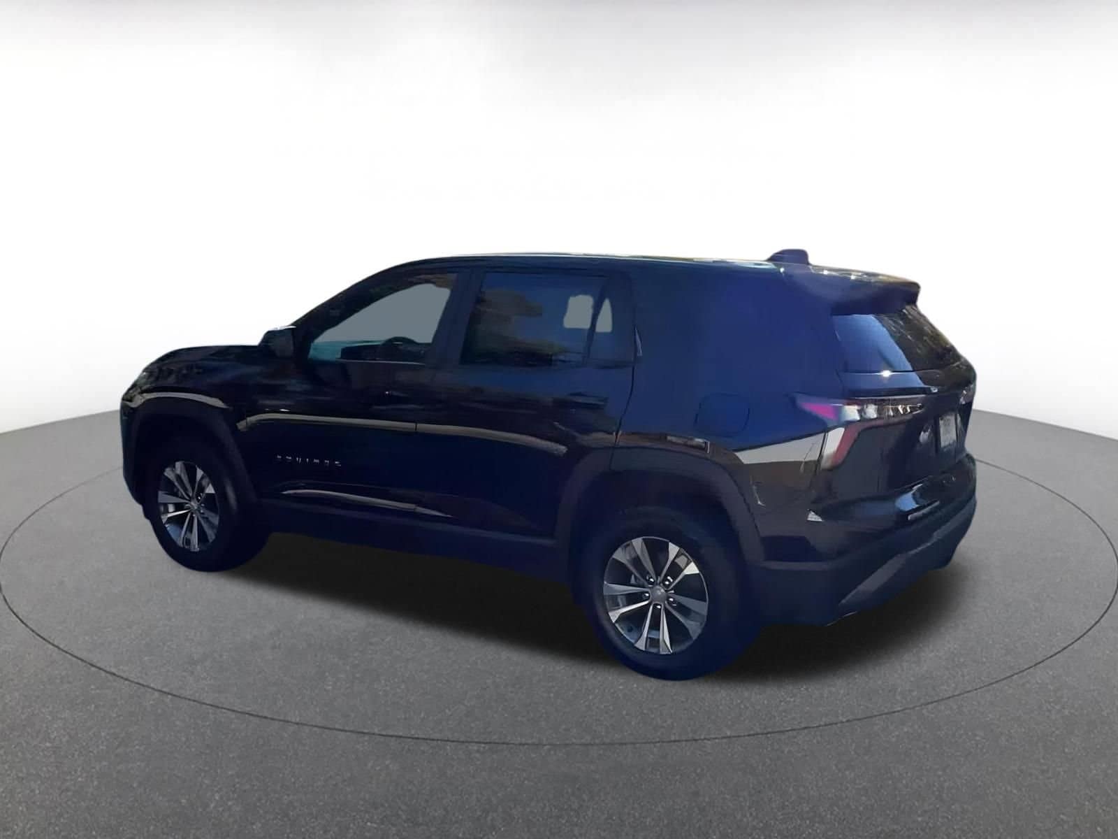 Thumbnail: 2025 Chevrolet Equinox - 10