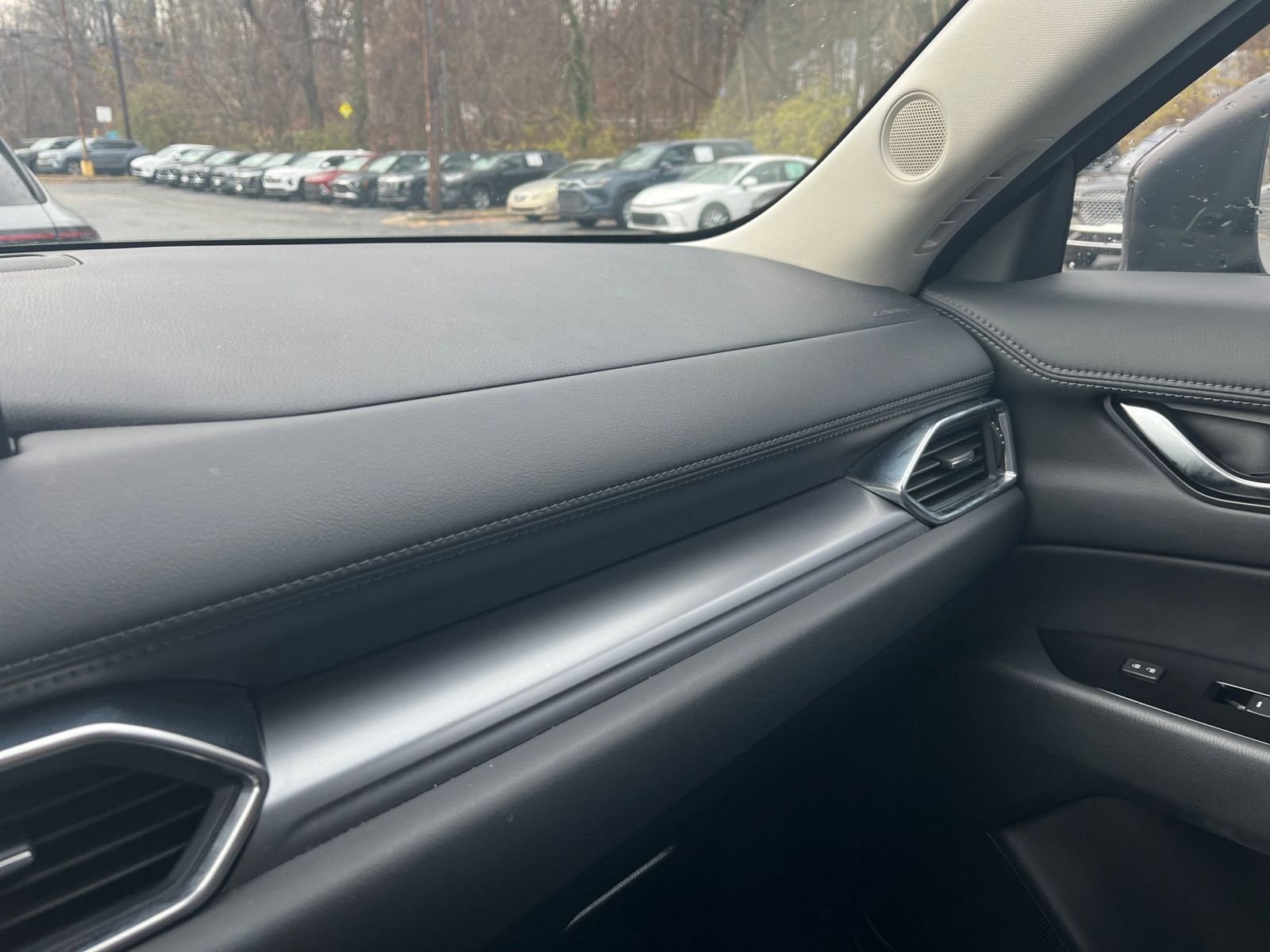 Thumbnail: 2025 Mazda CX-5 - 31