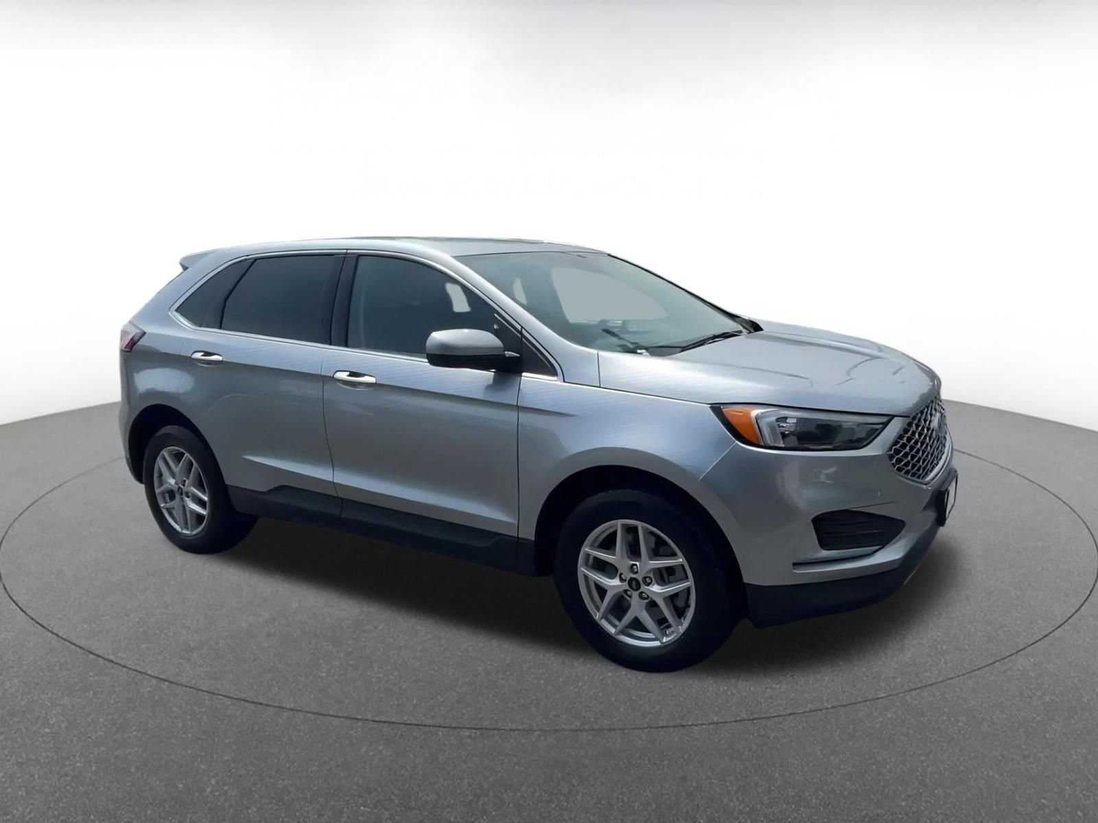 Thumbnail: 2024 Ford Edge - 2