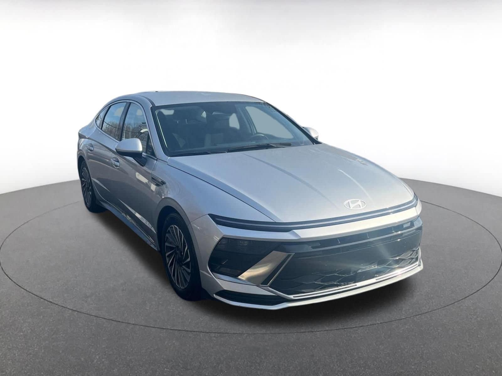 Thumbnail: 2025 Hyundai Sonata - 1