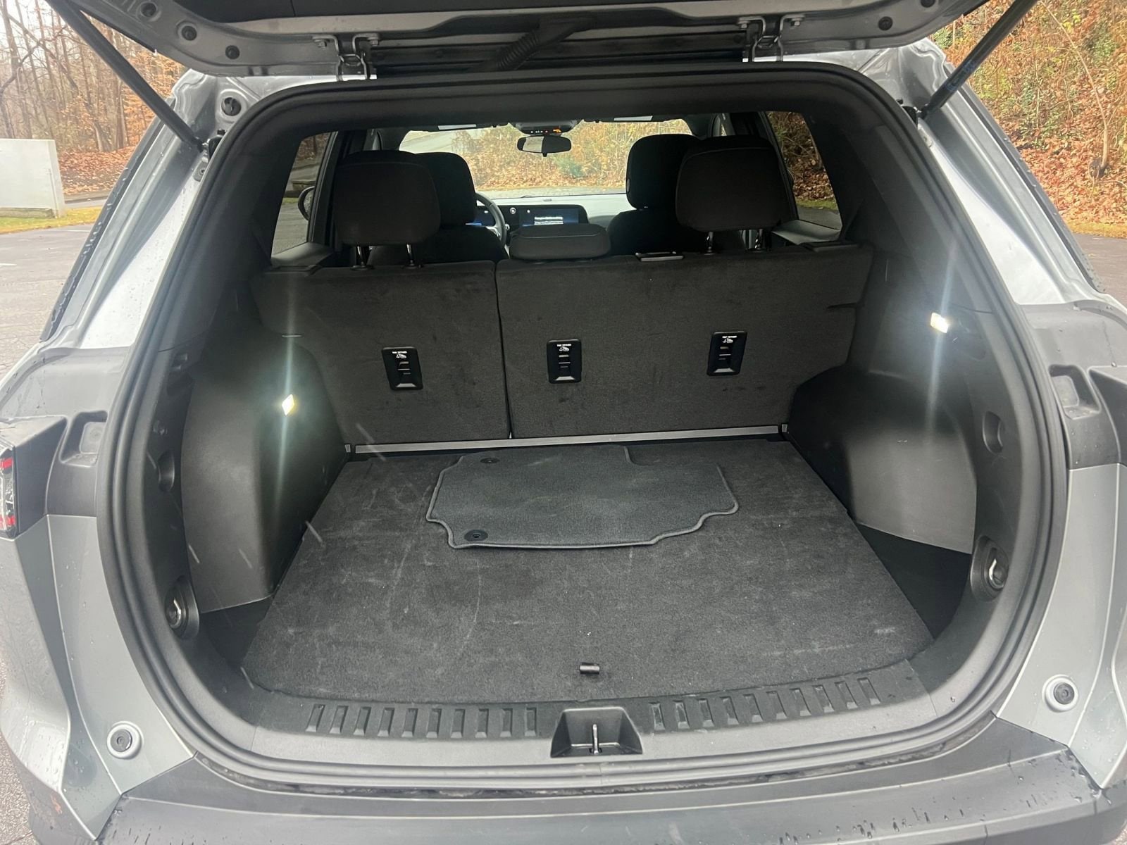 Thumbnail: 2025 Chevrolet Equinox - 25