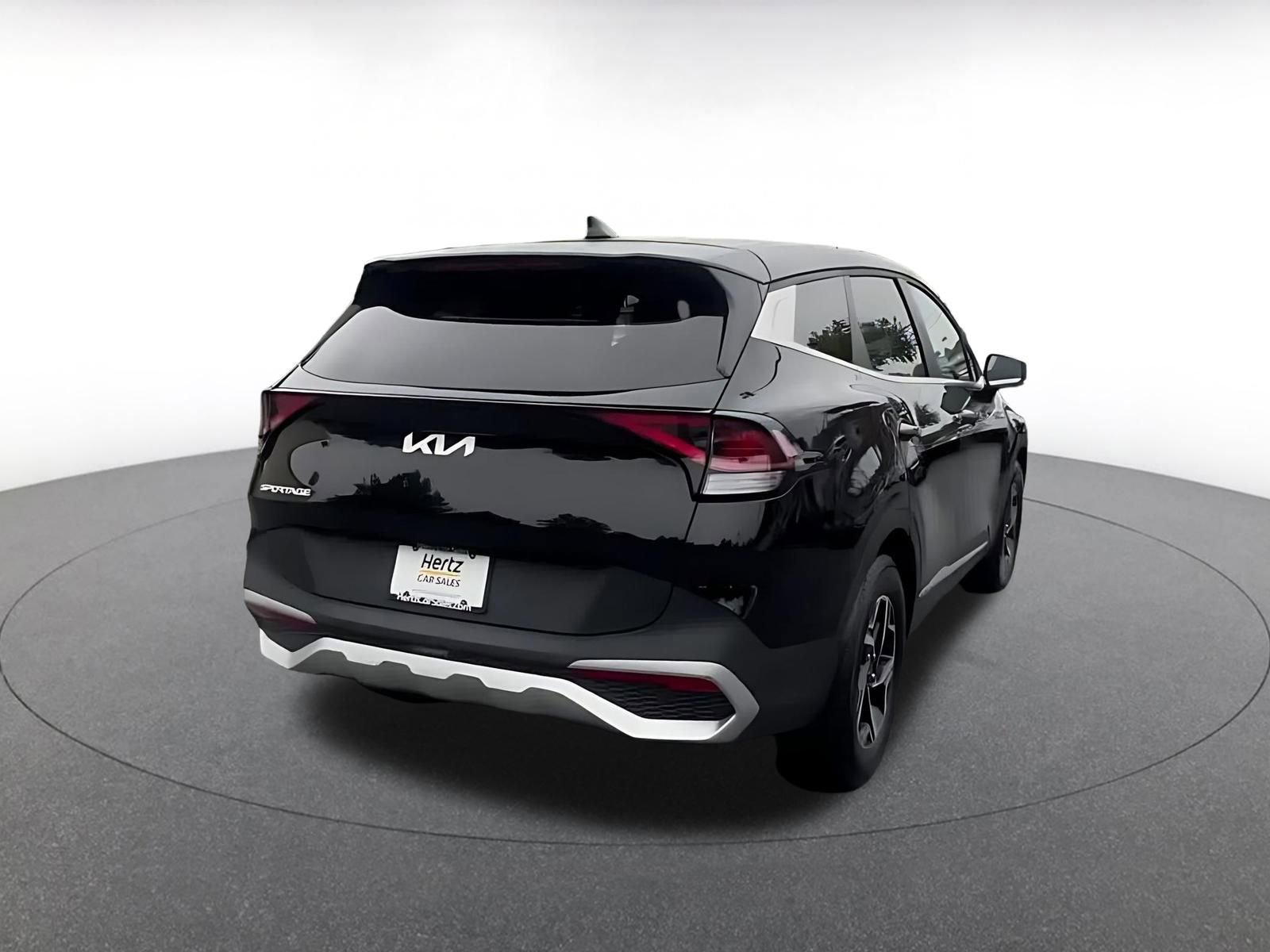 Thumbnail: 2025 Kia Sportage - 14