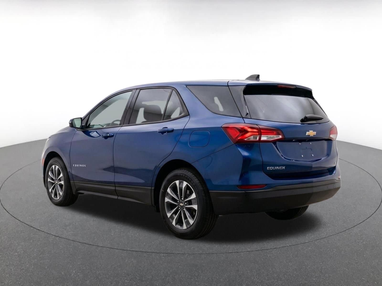 Thumbnail: 2025 Chevrolet Equinox - 5