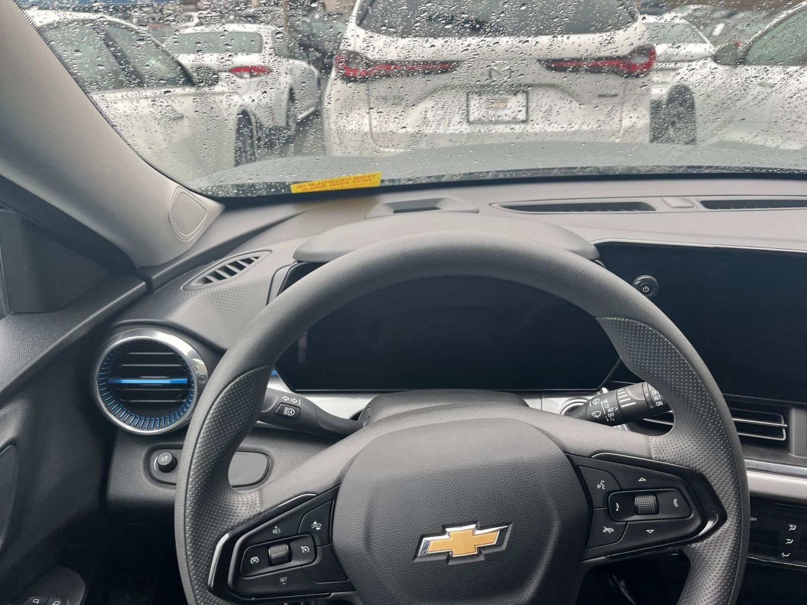 Thumbnail: 2025 Chevrolet Trax - 28