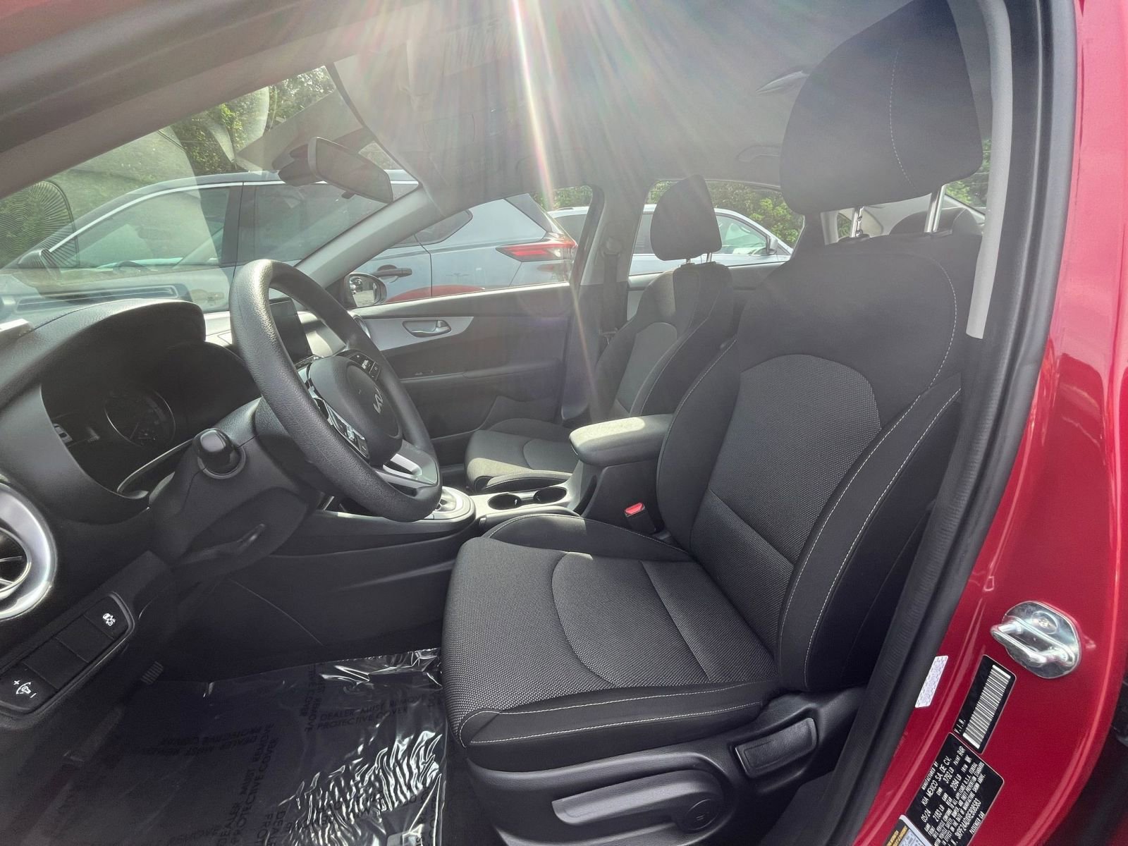 Thumbnail: 2024 Kia Forte - 21