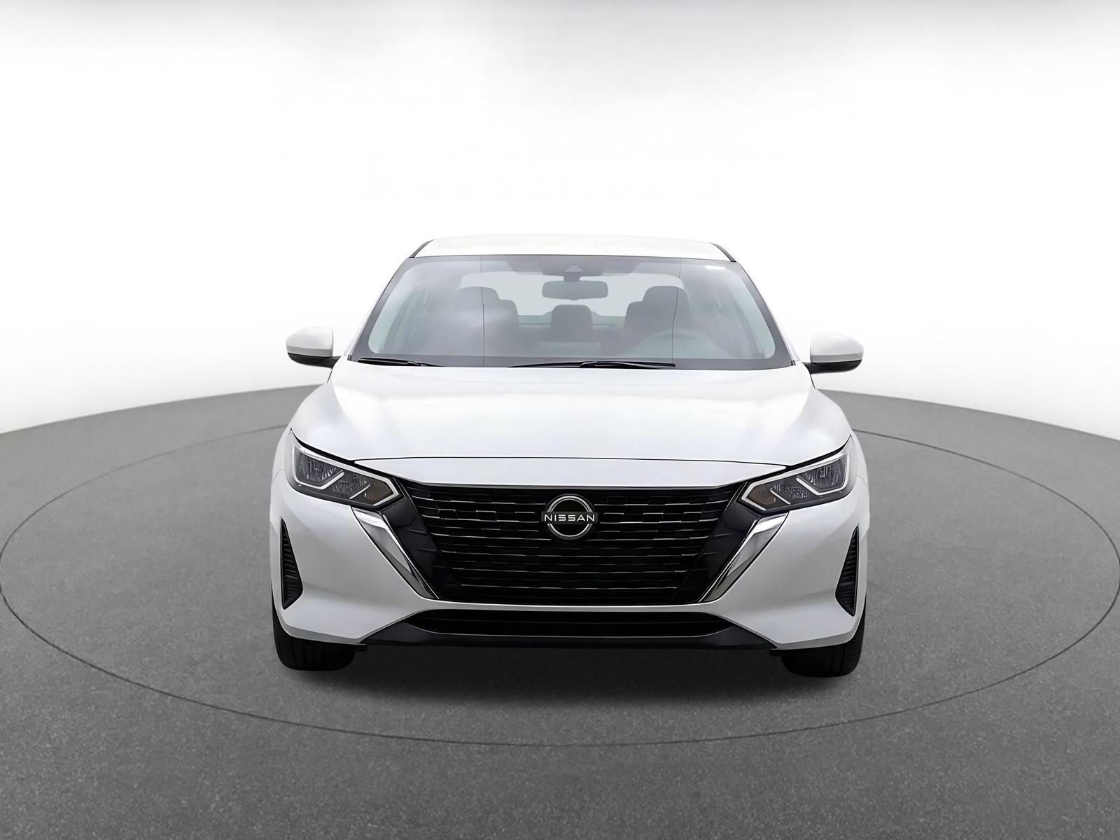 Thumbnail: 2025 Nissan Sentra - 2
