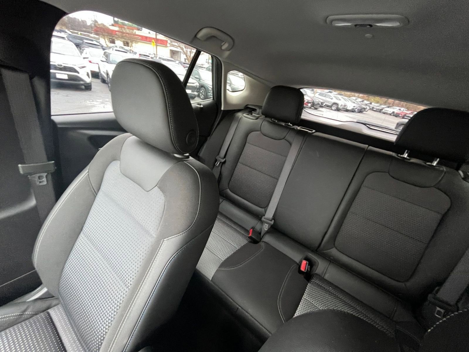 Thumbnail: 2025 Chevrolet Trax - 33