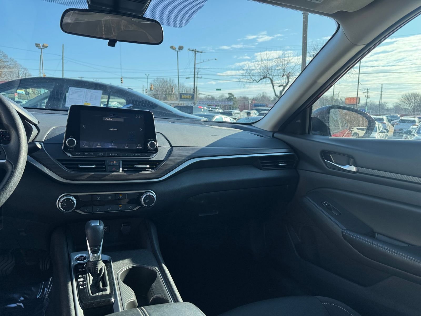 Thumbnail: 2025 Nissan Altima - 30