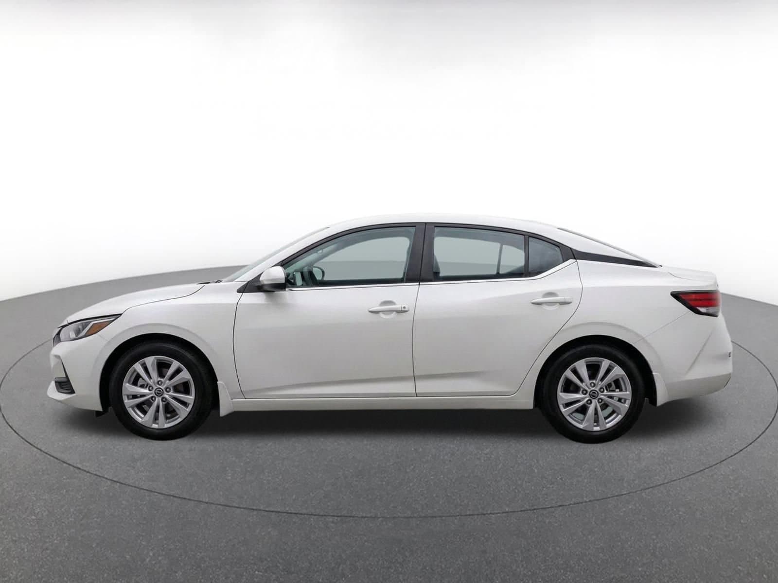 Thumbnail: 2025 Nissan Sentra - 4
