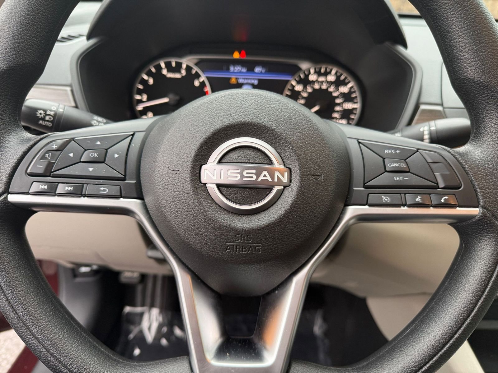 Thumbnail: 2025 Nissan Altima - 27