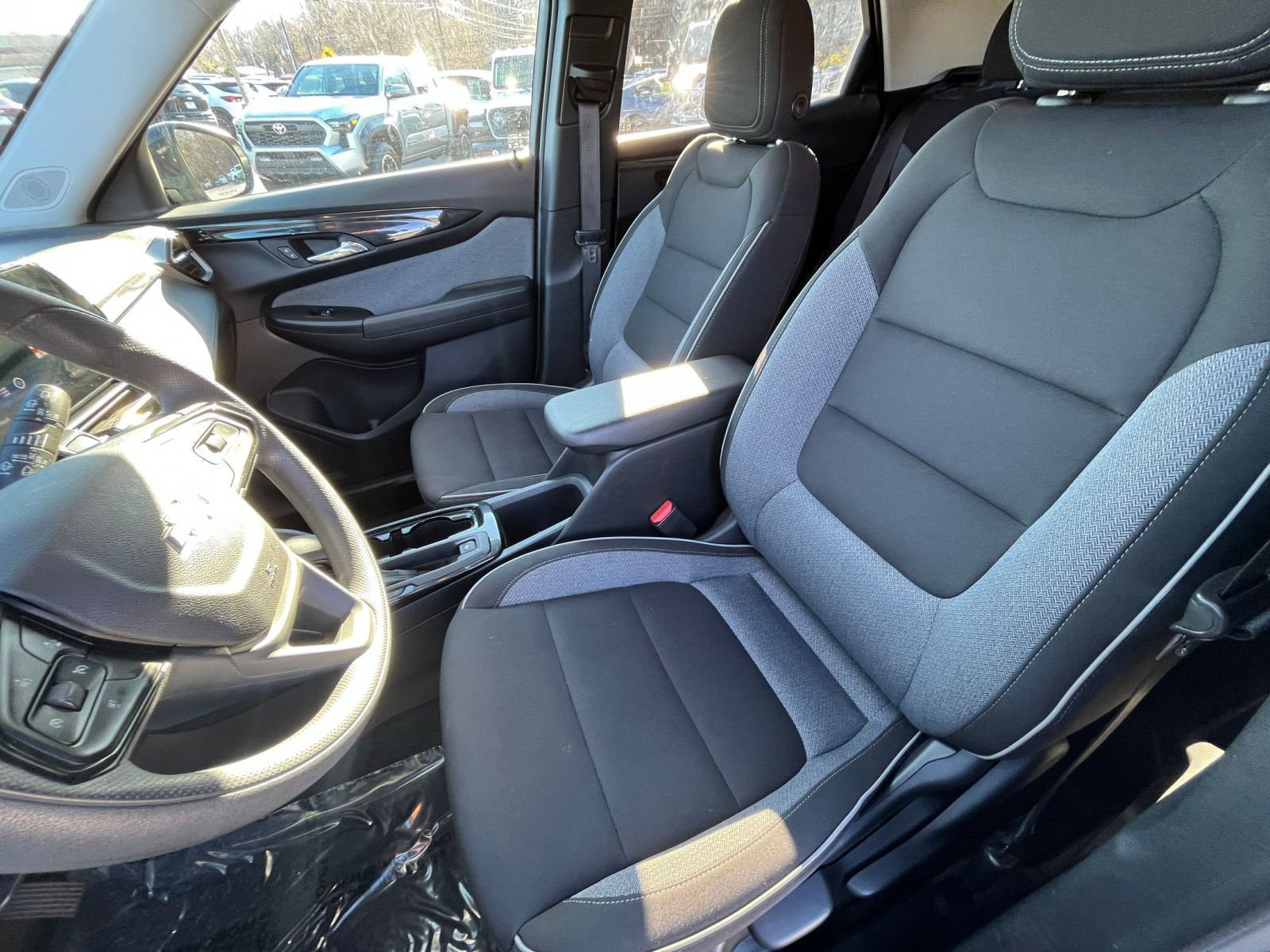 Thumbnail: 2025 Chevrolet TrailBlazer - 30