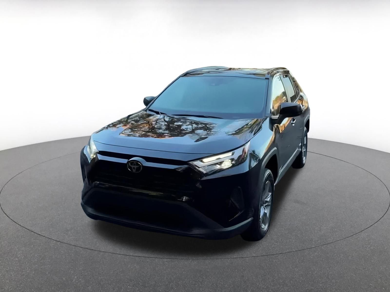 Thumbnail: 2025 Toyota RAV4 - 7