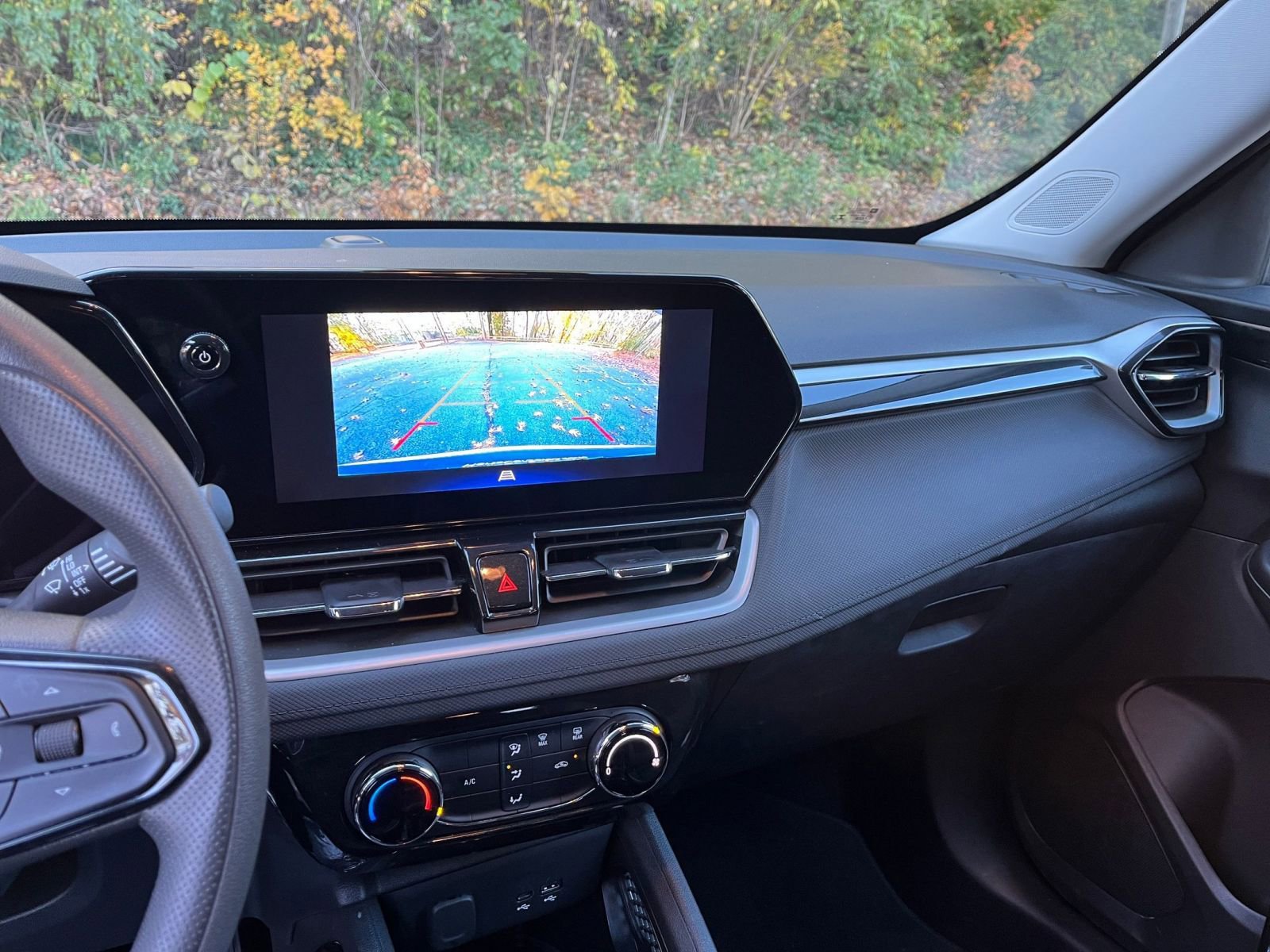 Thumbnail: 2025 Chevrolet TrailBlazer - 17