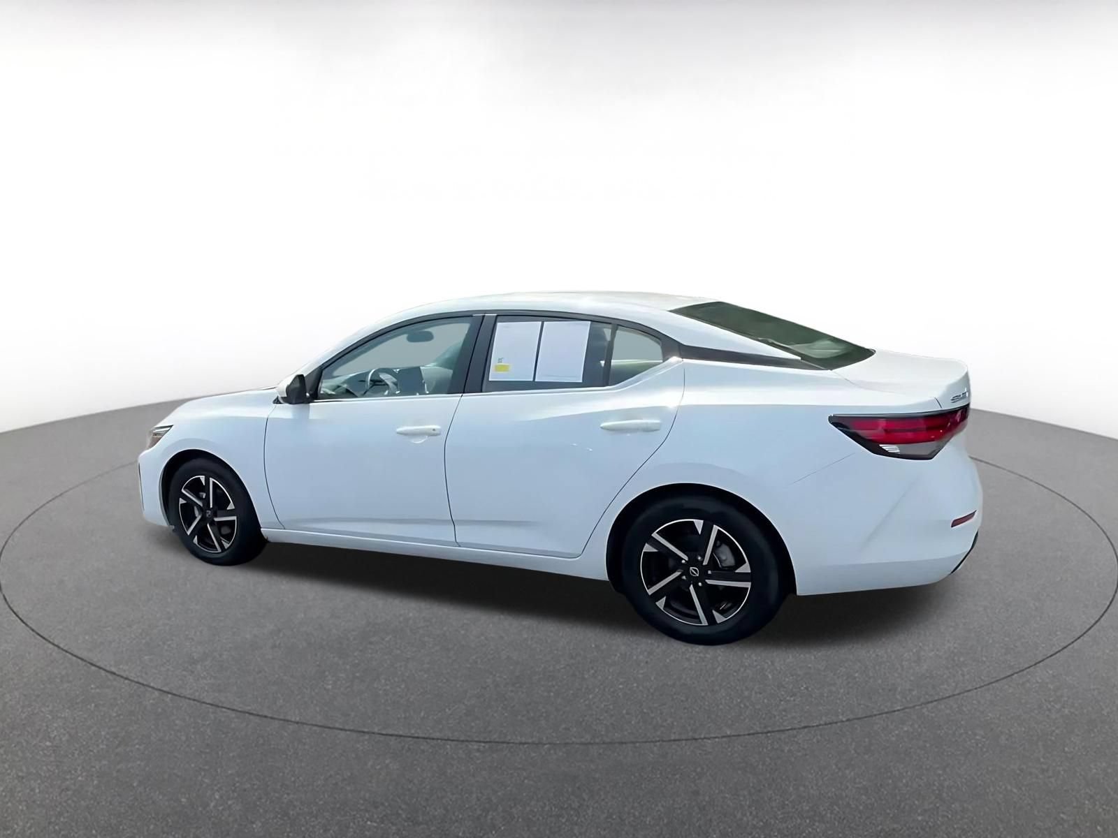 Thumbnail: 2025 Nissan Sentra - 8