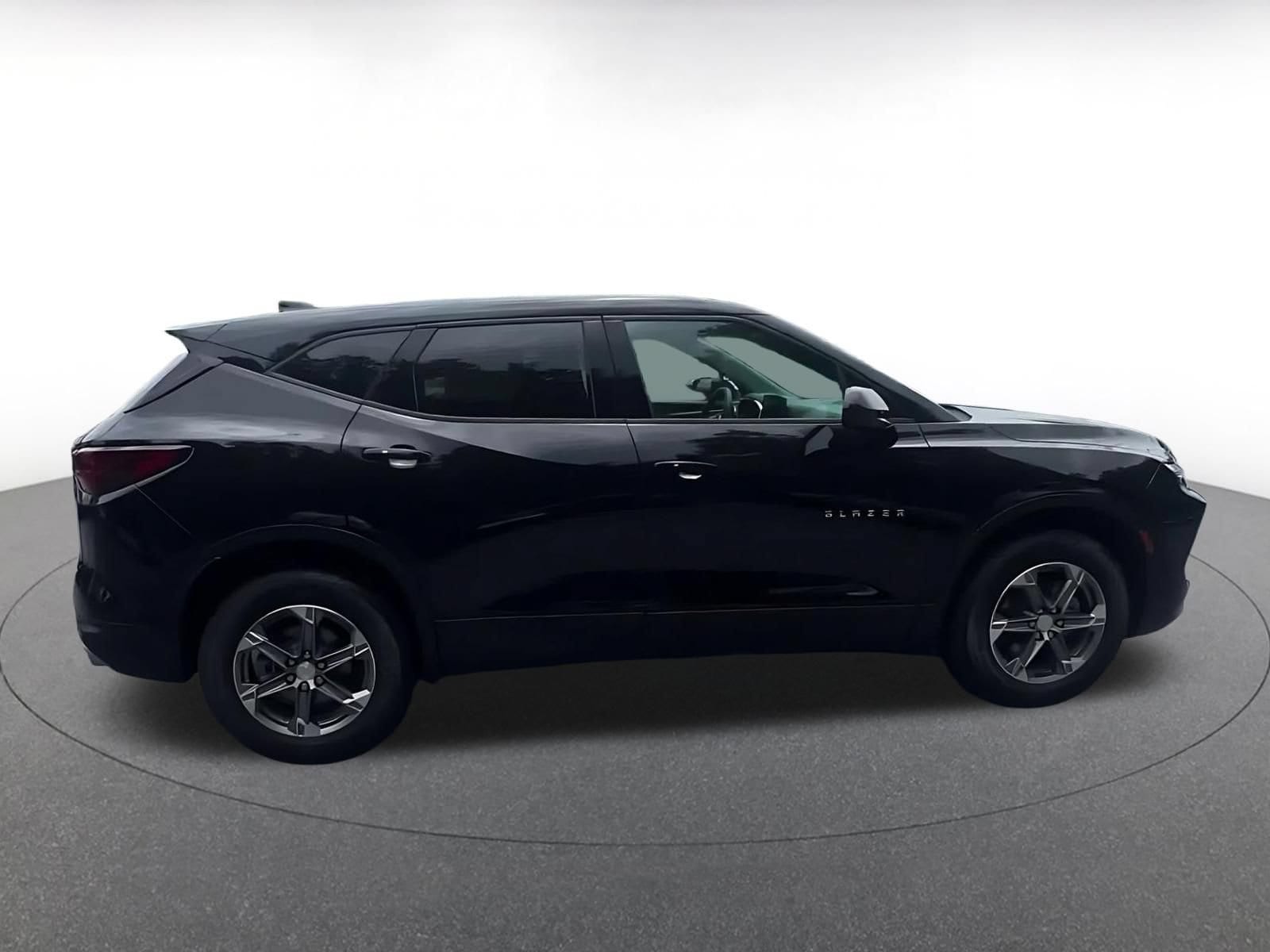 Thumbnail: 2026 Chevrolet Blazer - 13