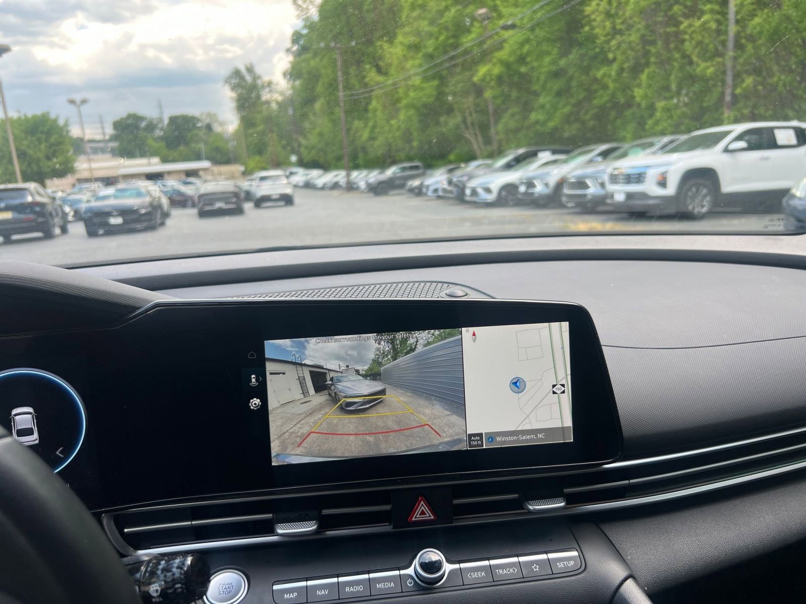 Thumbnail: 2025 Hyundai Elantra - 20