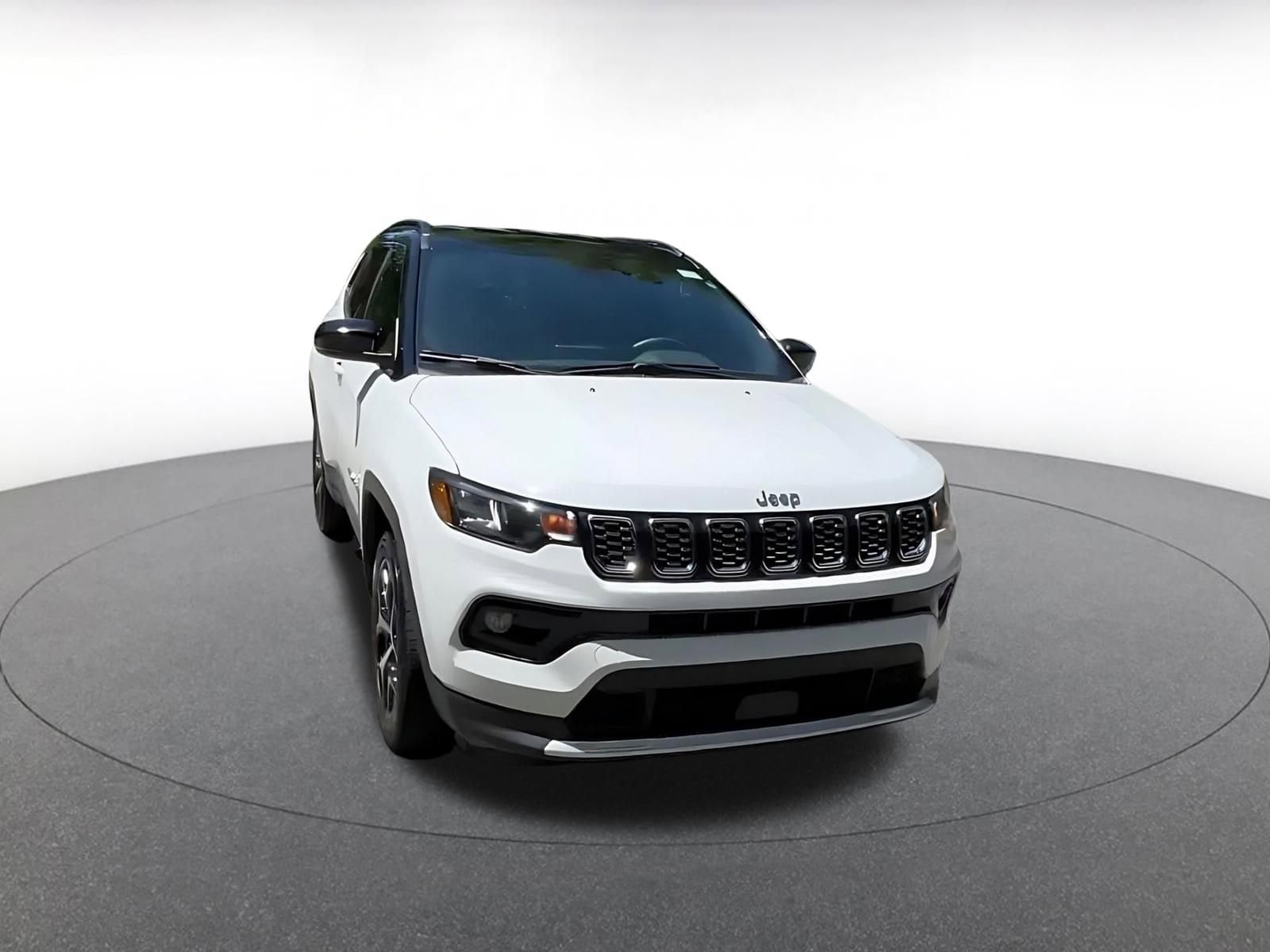 Thumbnail: 2025 Jeep Compass - 3