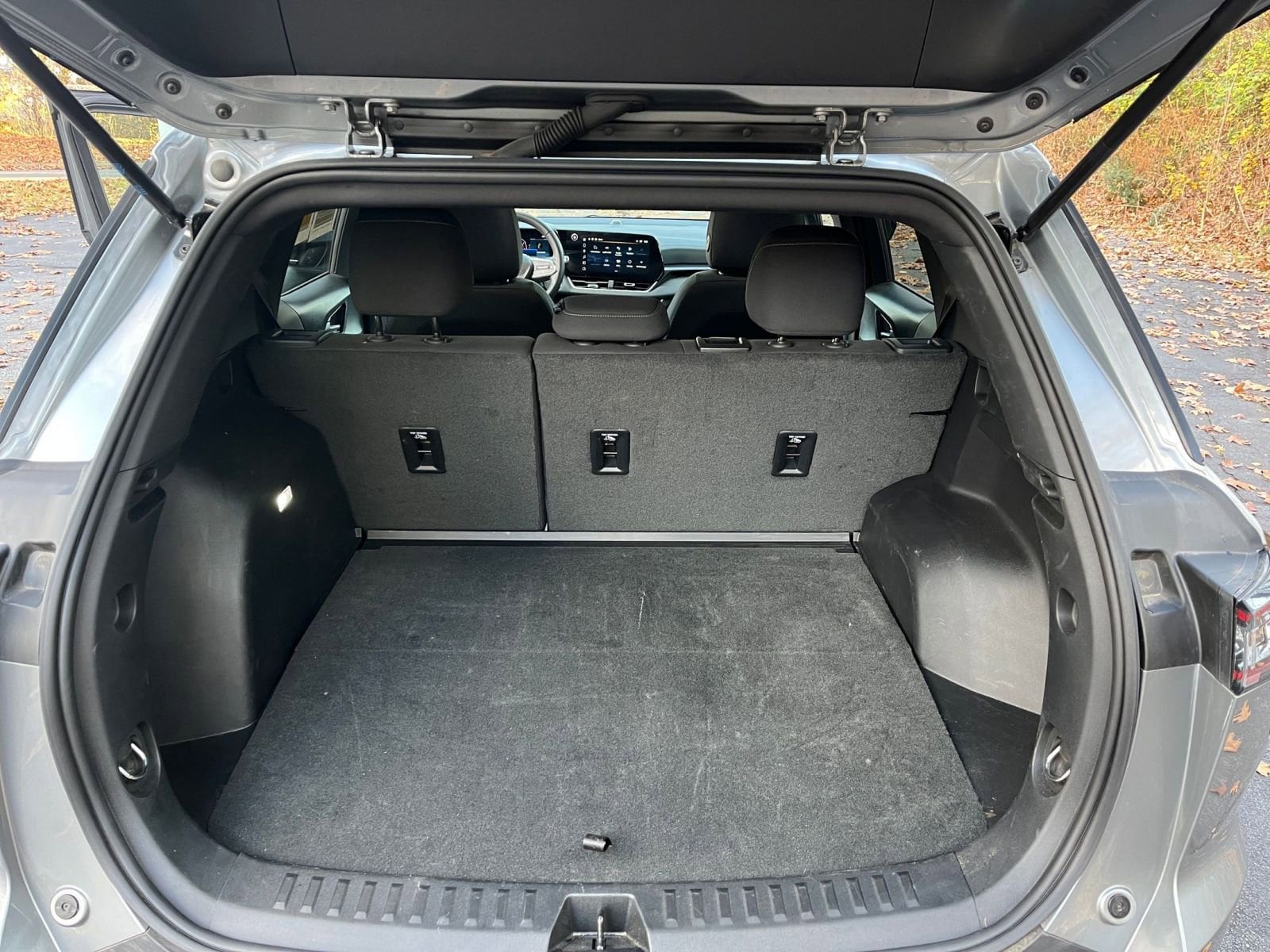 Thumbnail: 2025 Chevrolet Equinox - 25