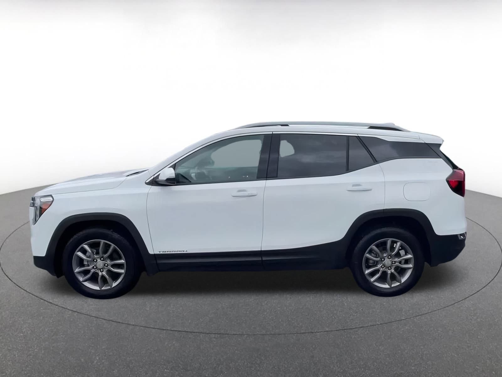 Thumbnail: 2024 GMC Terrain - 8