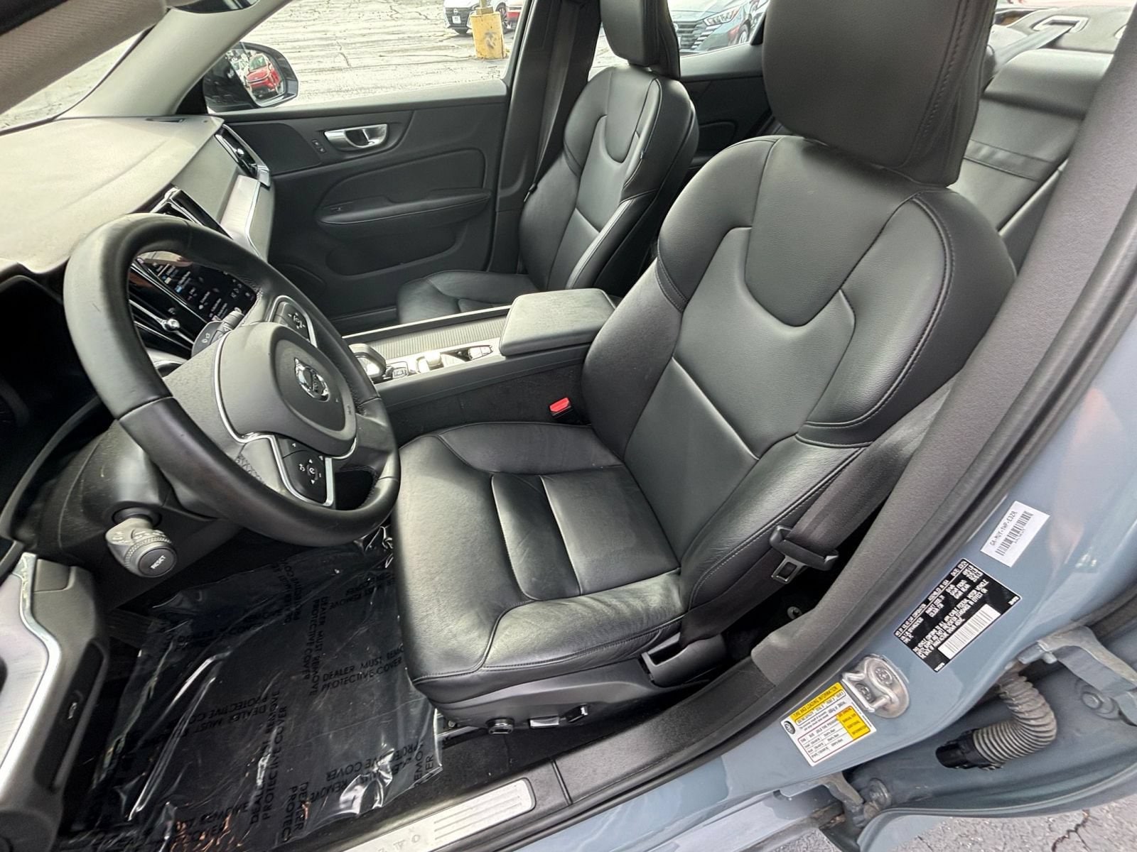 Thumbnail: 2024 Volvo S60 - 33