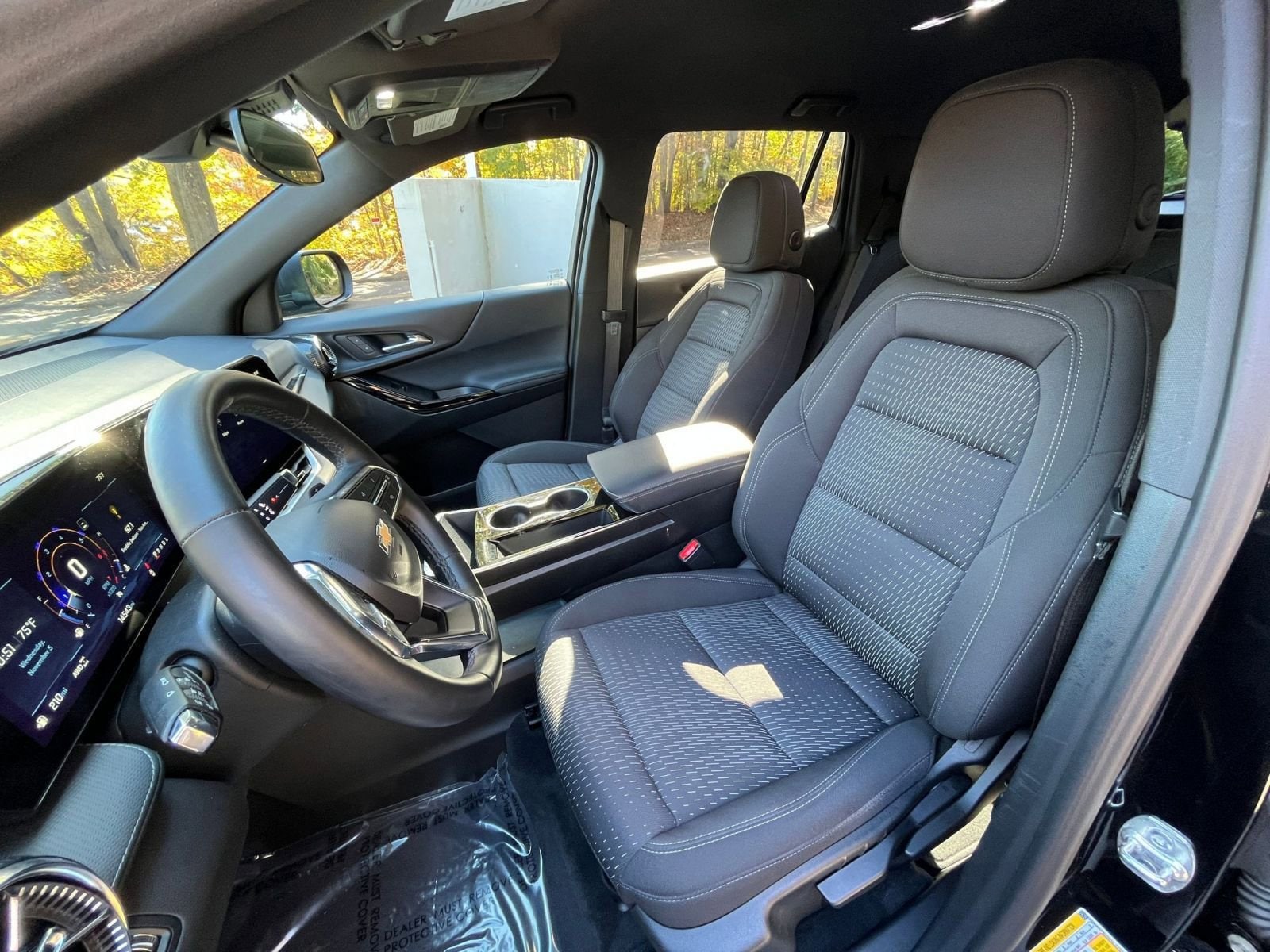 Thumbnail: 2025 Chevrolet Equinox - 31