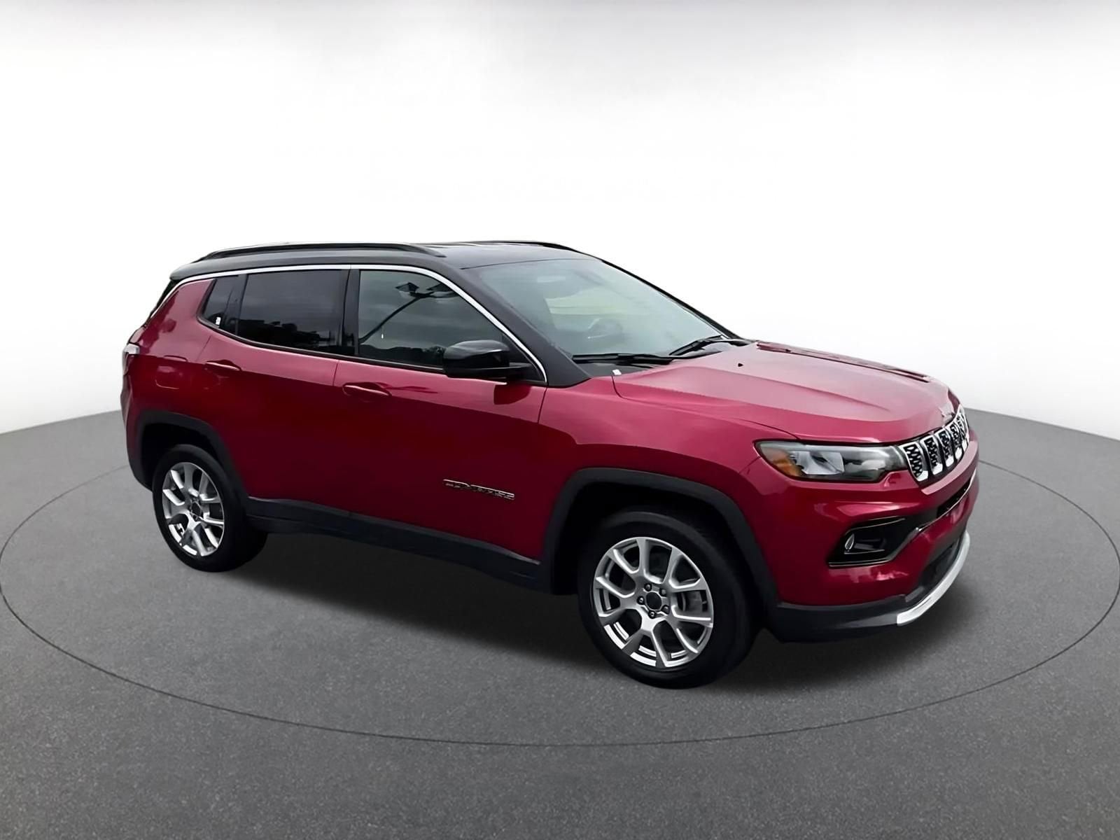 Thumbnail: 2025 Jeep Compass - 2