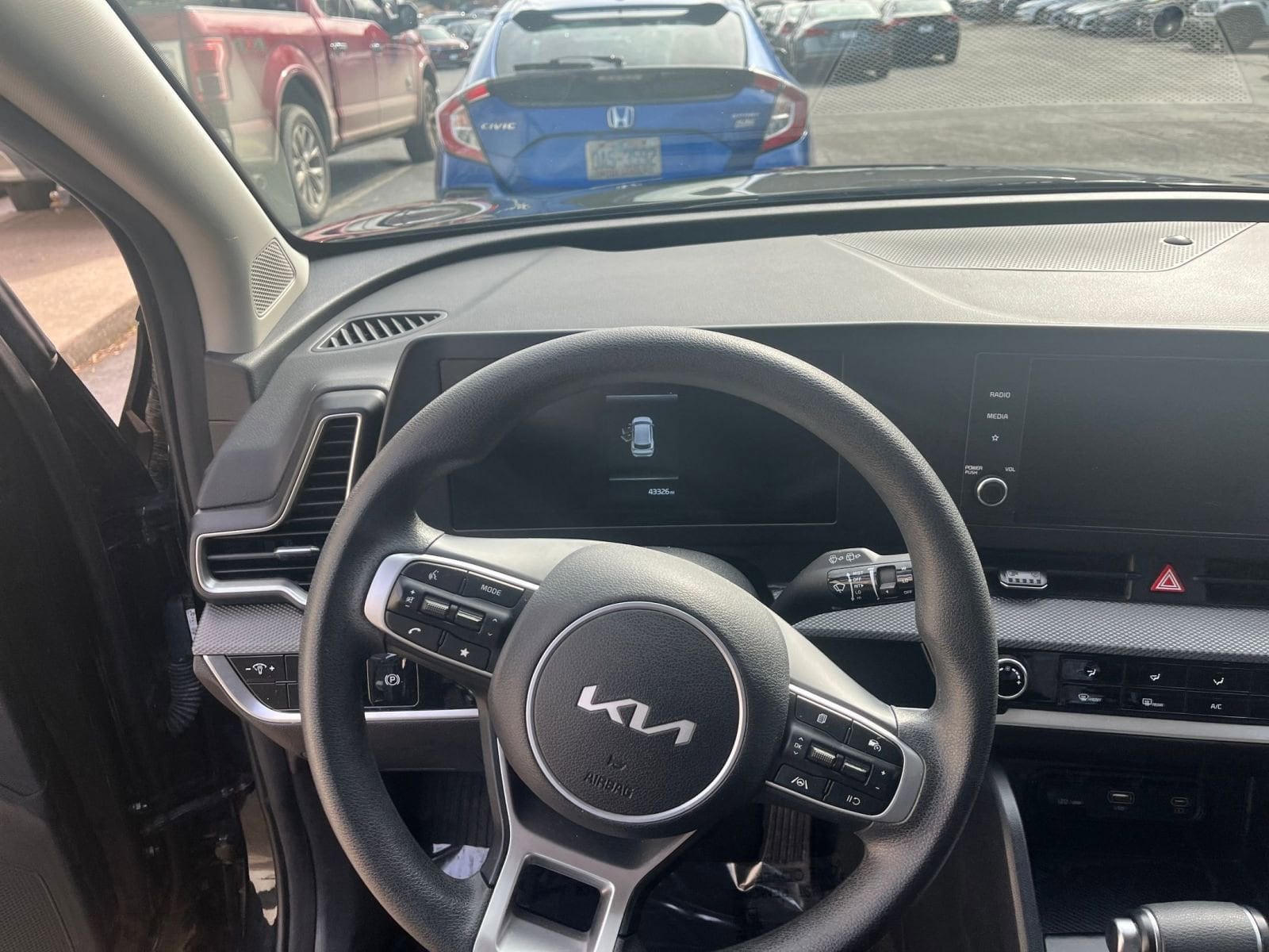 Thumbnail: 2024 Kia Sportage - 29