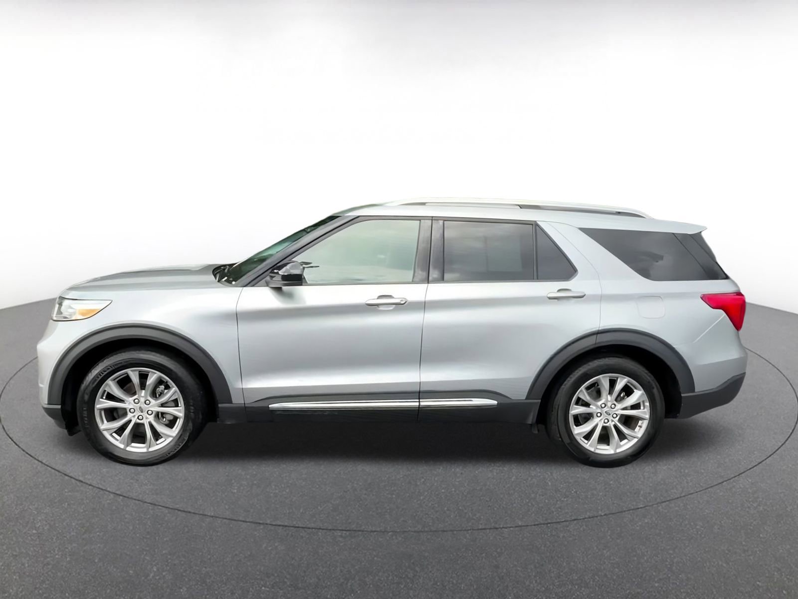 Thumbnail: 2024 Ford Explorer - 9