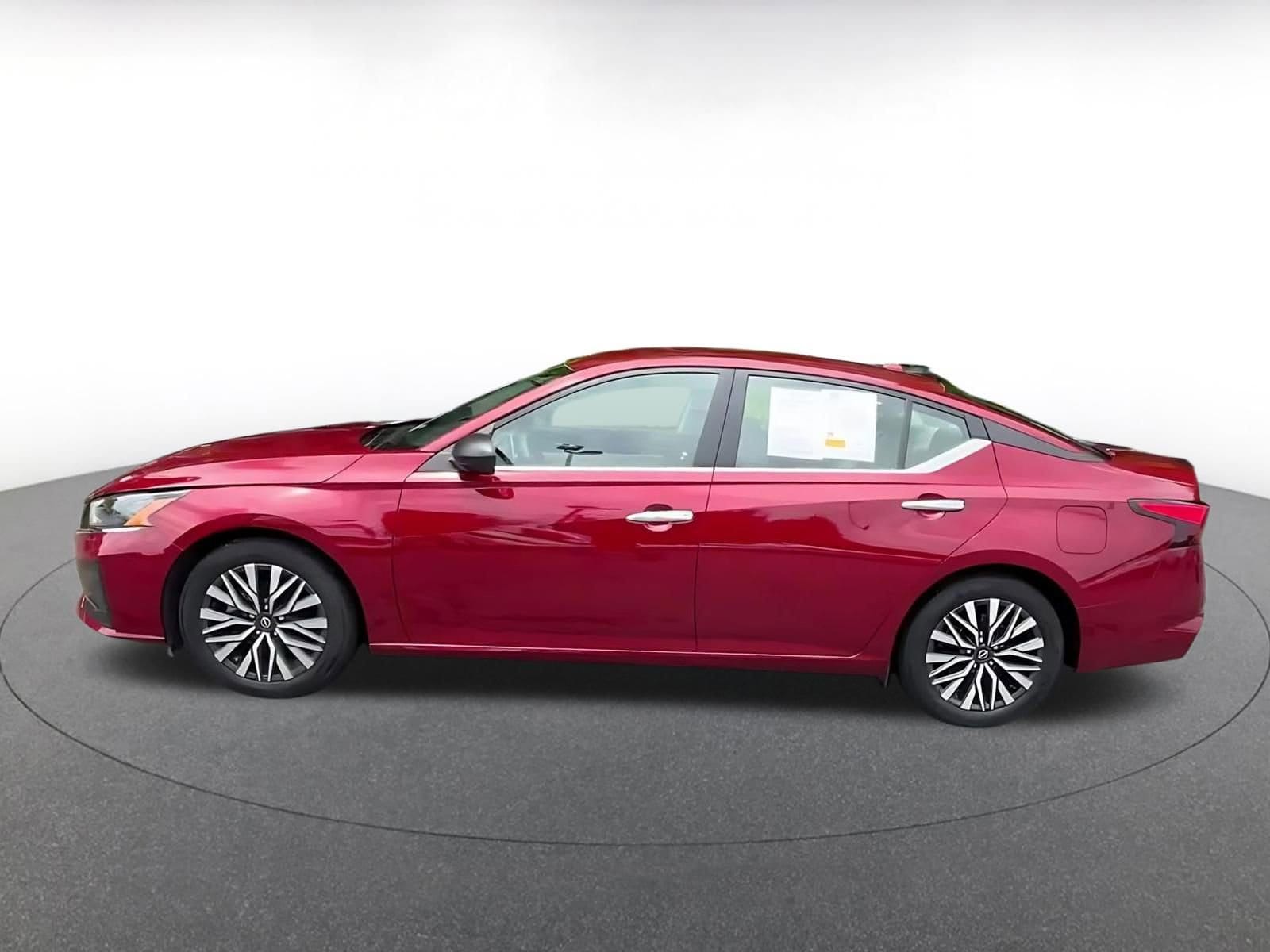 Thumbnail: 2025 Nissan Altima - 7