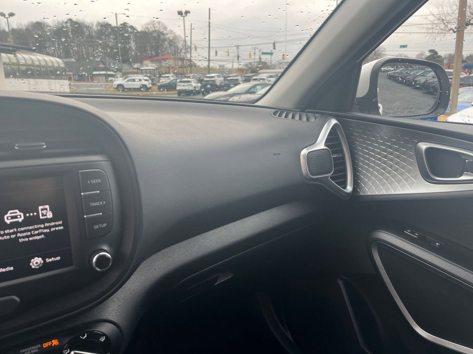 Thumbnail: 2025 Kia Soul - 30