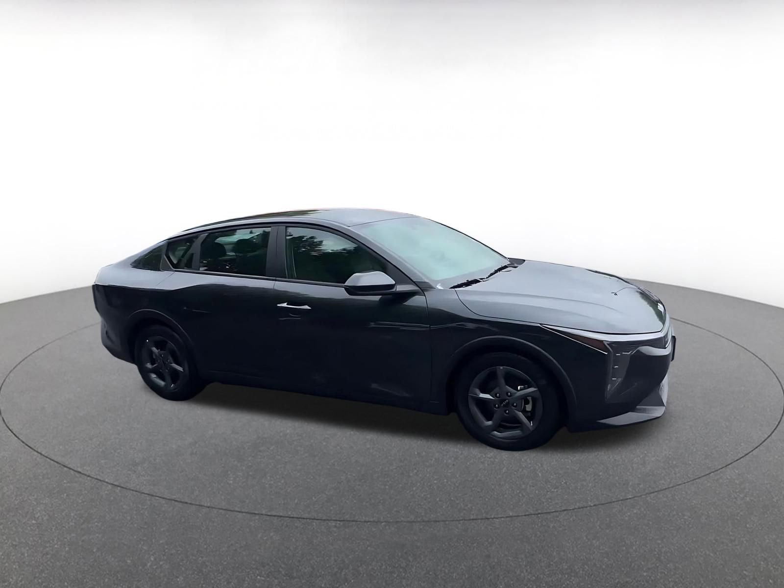 Thumbnail: 2025 Kia K4 - 2
