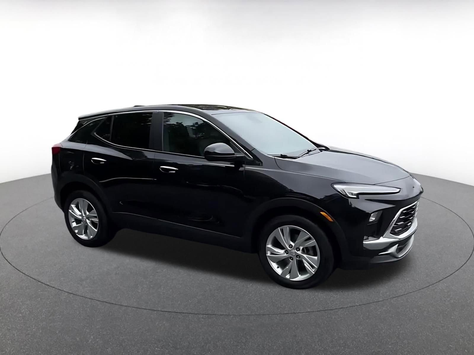 Thumbnail: 2025 Buick Encore GX - 2