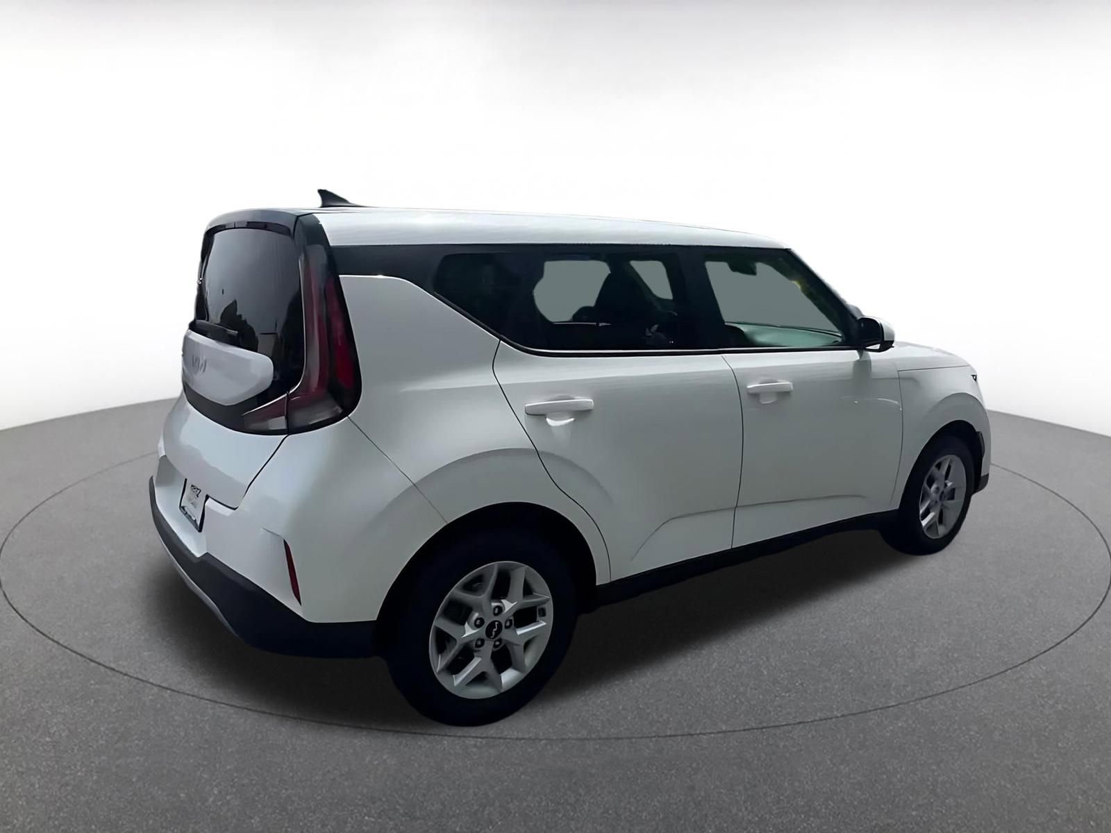 Thumbnail: 2025 Kia Soul - 15