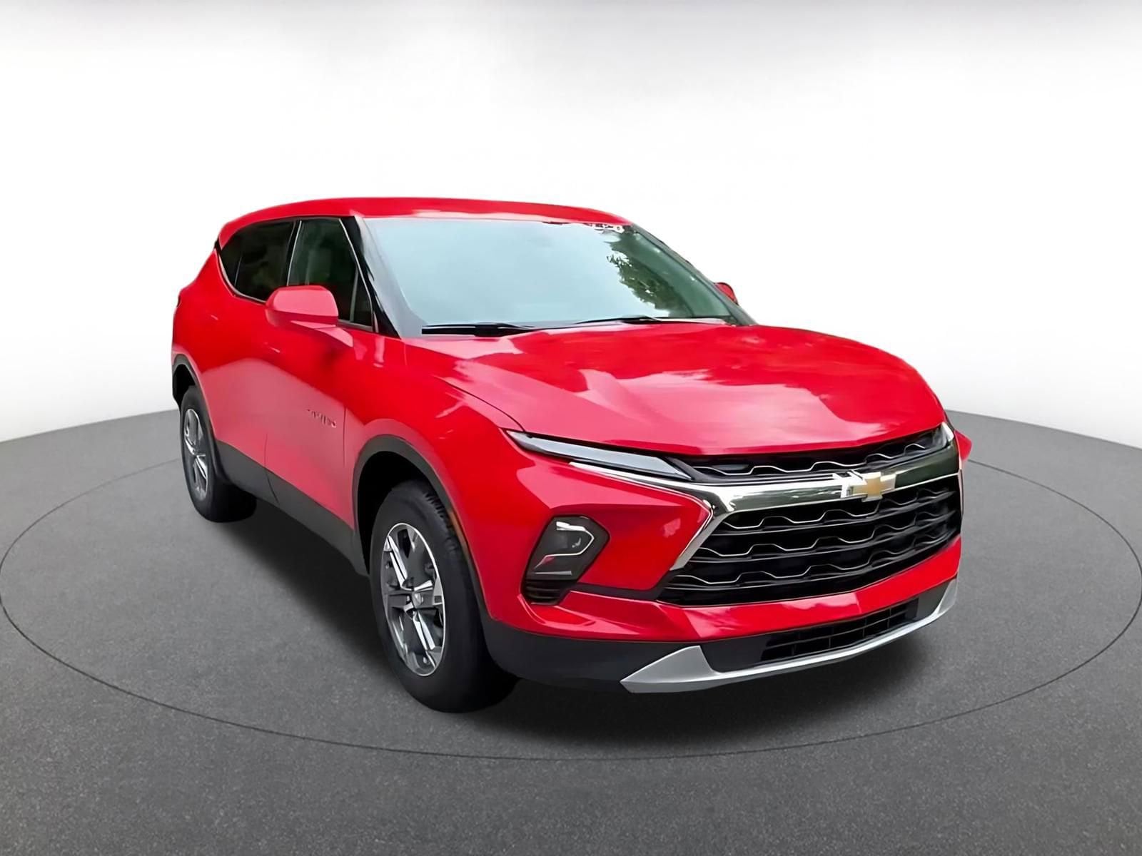 Thumbnail: 2025 Chevrolet Blazer - 3