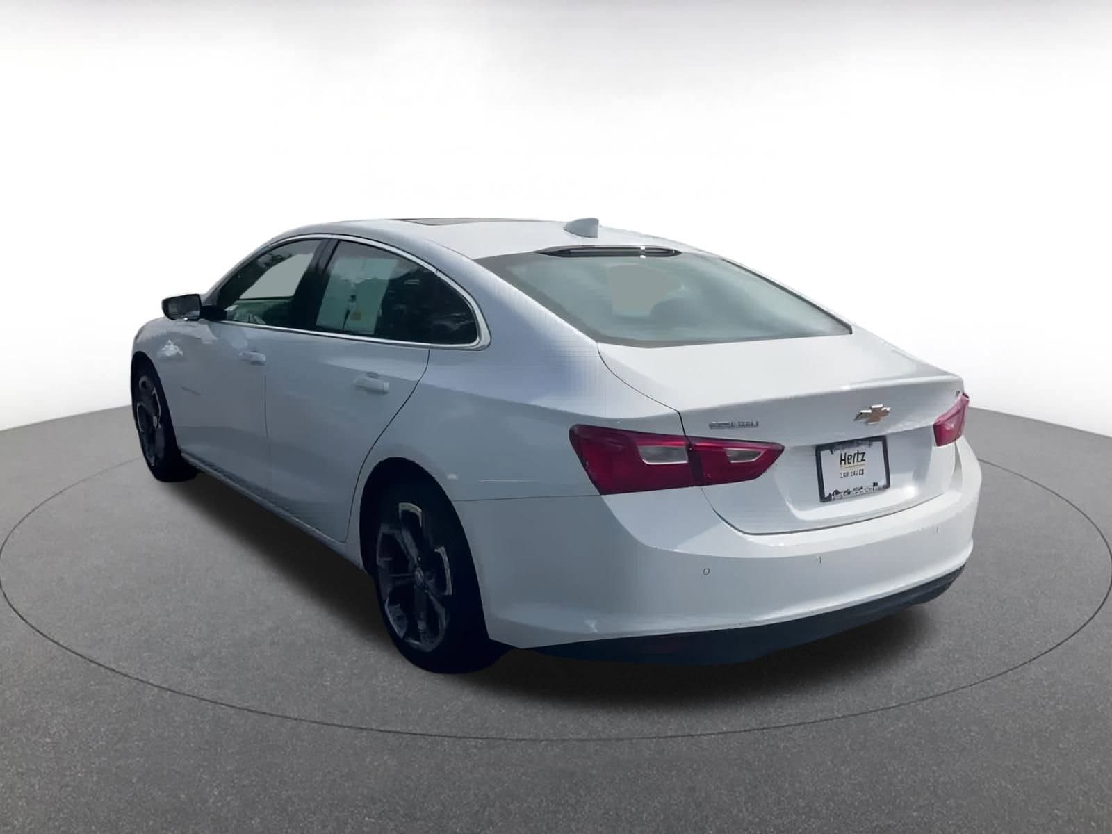 Thumbnail: 2024 Chevrolet Malibu - 11
