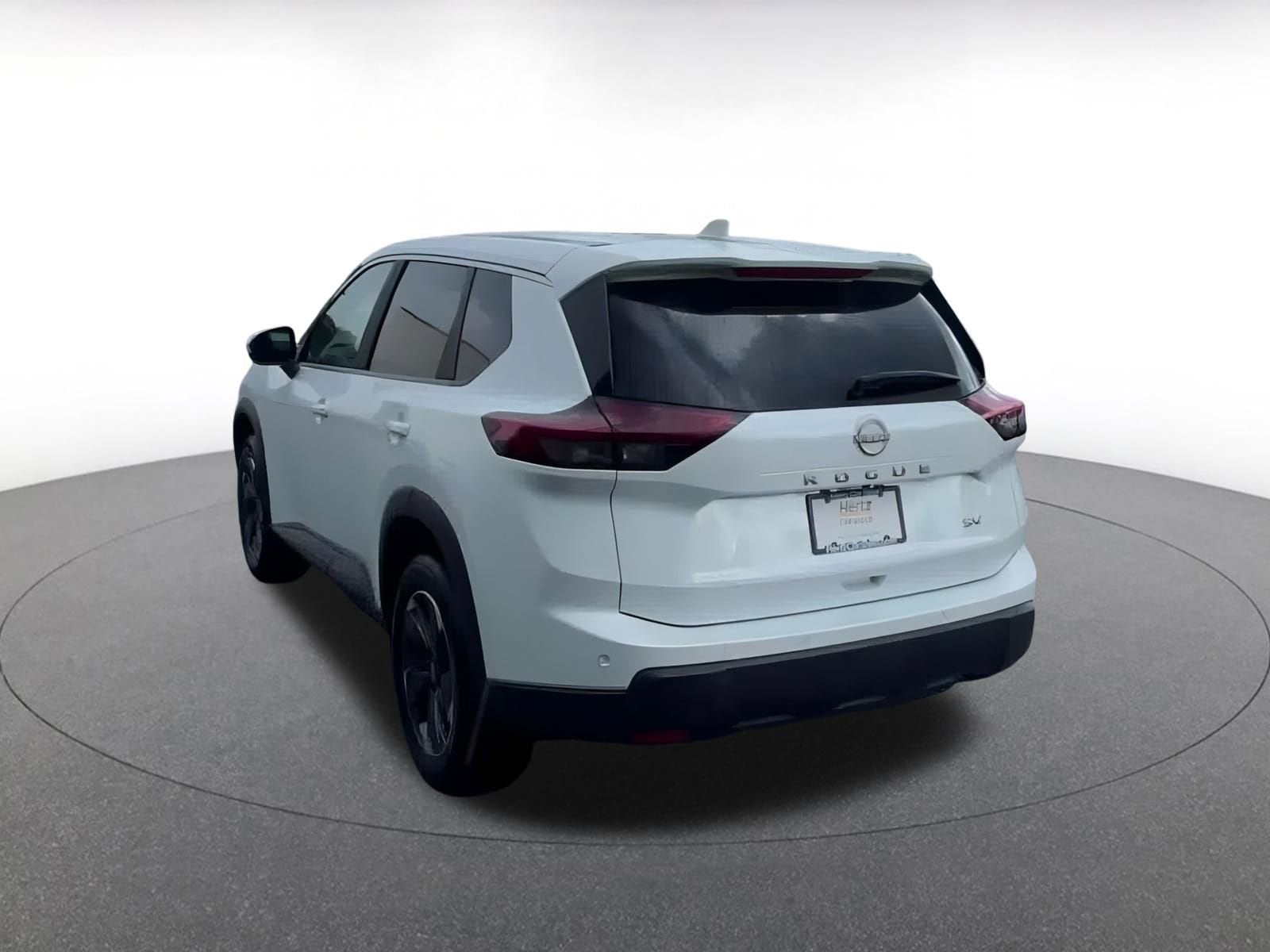 Thumbnail: 2024 Nissan Rogue - 11