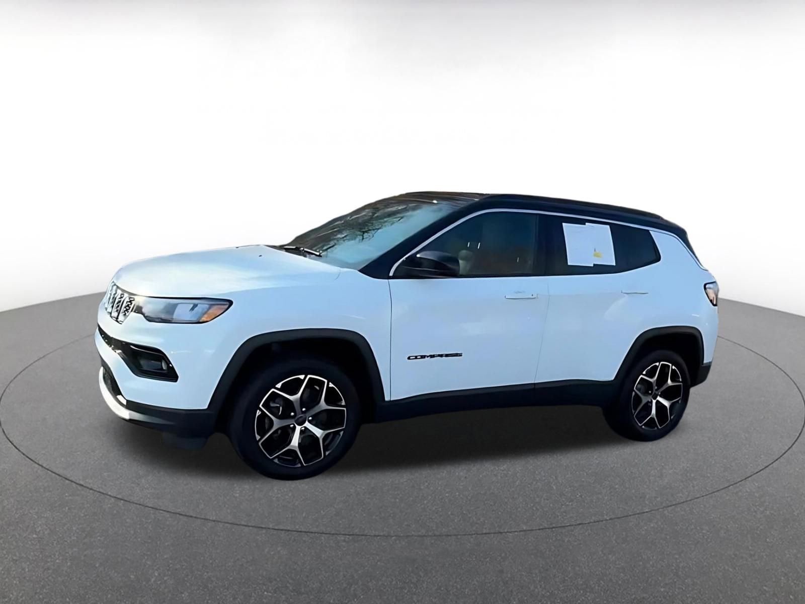 Thumbnail: 2025 Jeep Compass - 7